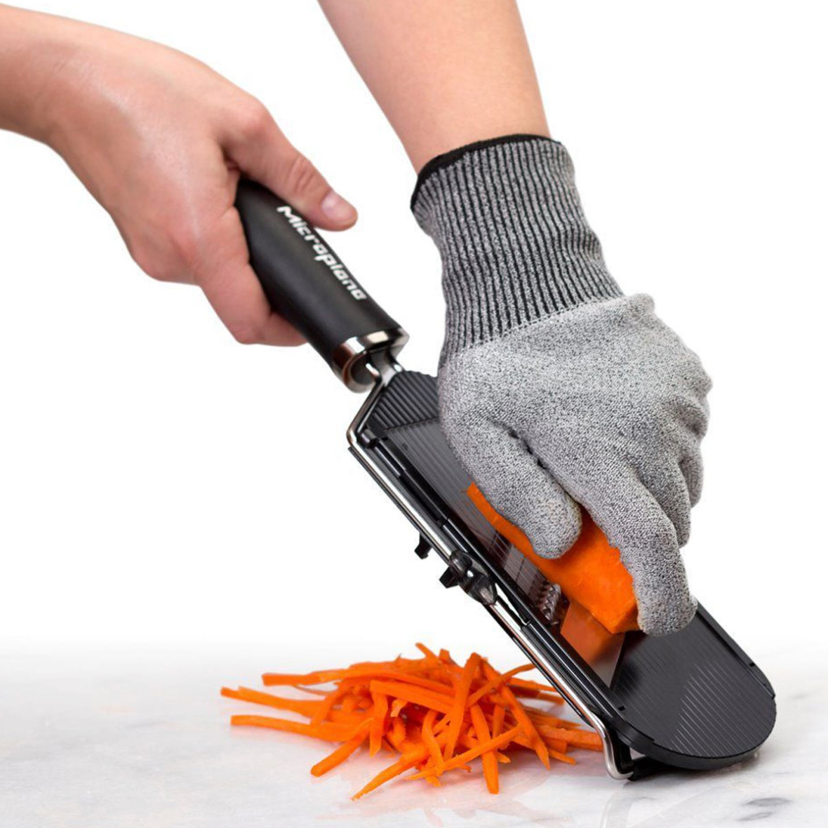 Cut Resistant Gloves for Kitchen & Cooking - Microplane Stainless Steel Mesh Safety Gloves (Size M/L) - Perfect for Slicing, Chopping & Food Prep