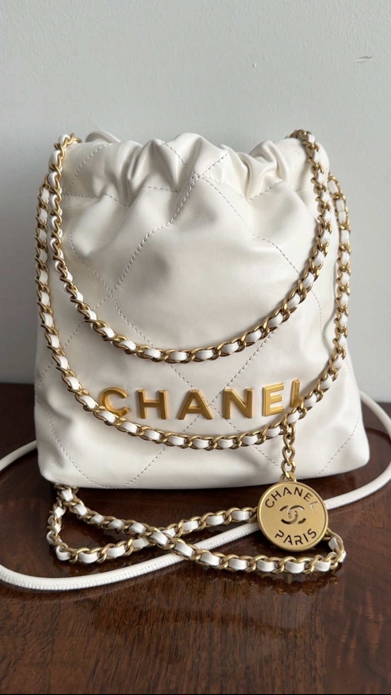 Chanel 22 Mini Chain Bag in White Glossed Leather with Signature Logo - Perfect for Evening Events, Date Nights & Luxury Fashion Accessories