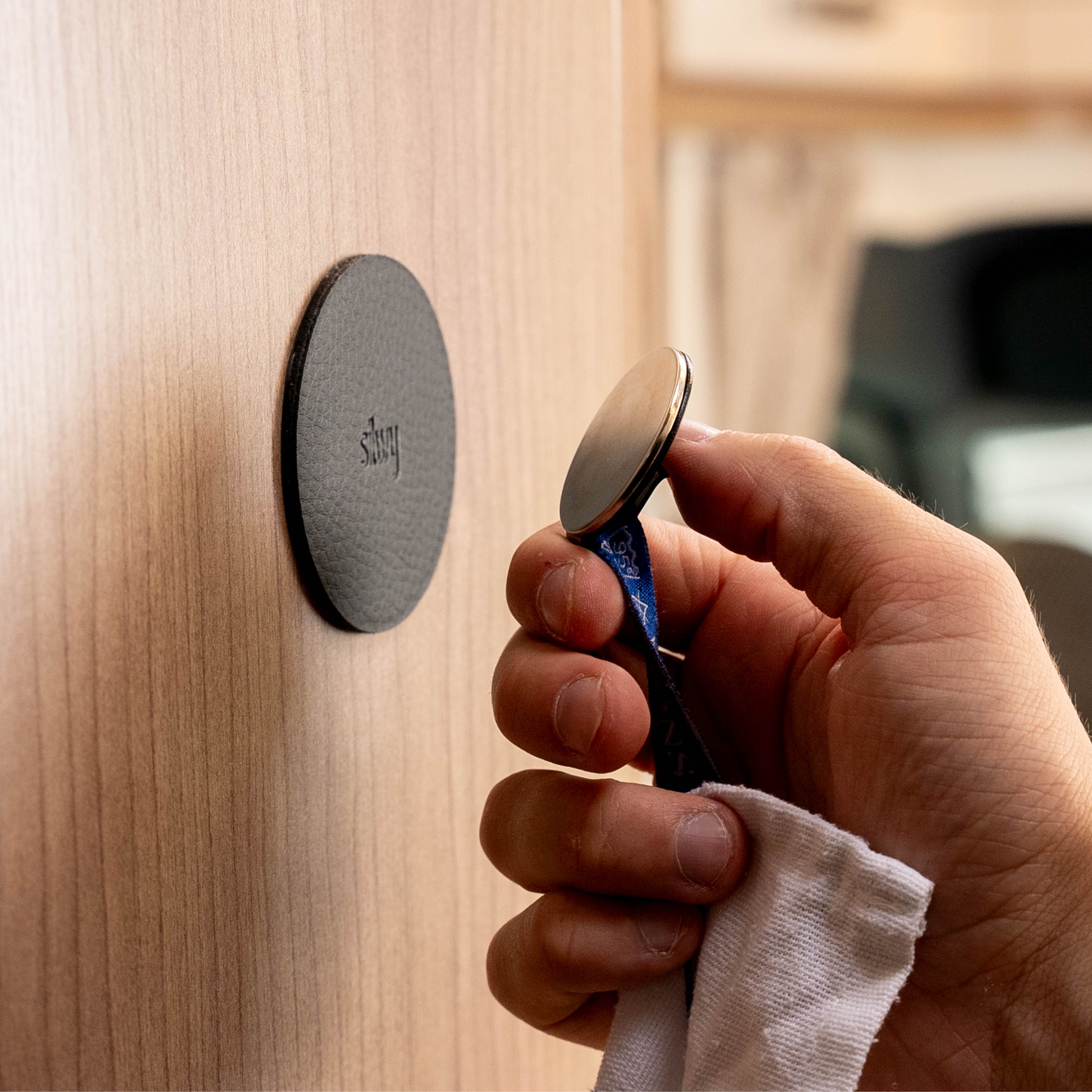 Clever White Magnetic Hook with Black Pad - Strong Wall Mount for Kitchen, Bathroom & Office Organization