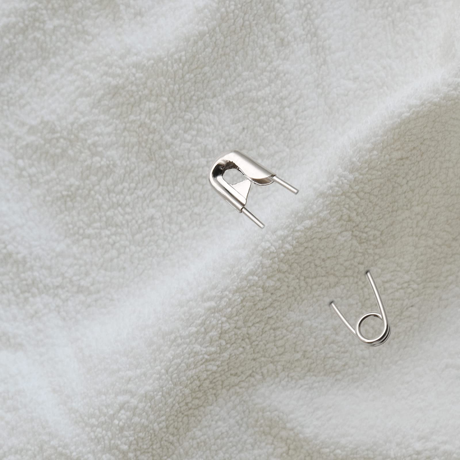 100Pcs Curved Safety Pins Size 3, 2 Inch / 50mm Quilting Basting Pins - Bent Safety Pins for Quilting, Sewing, Knitting and Crafting (Silver) - Perfect for Fabric Basting, Quilt Layers, DIY Projects and Clothing Repairs