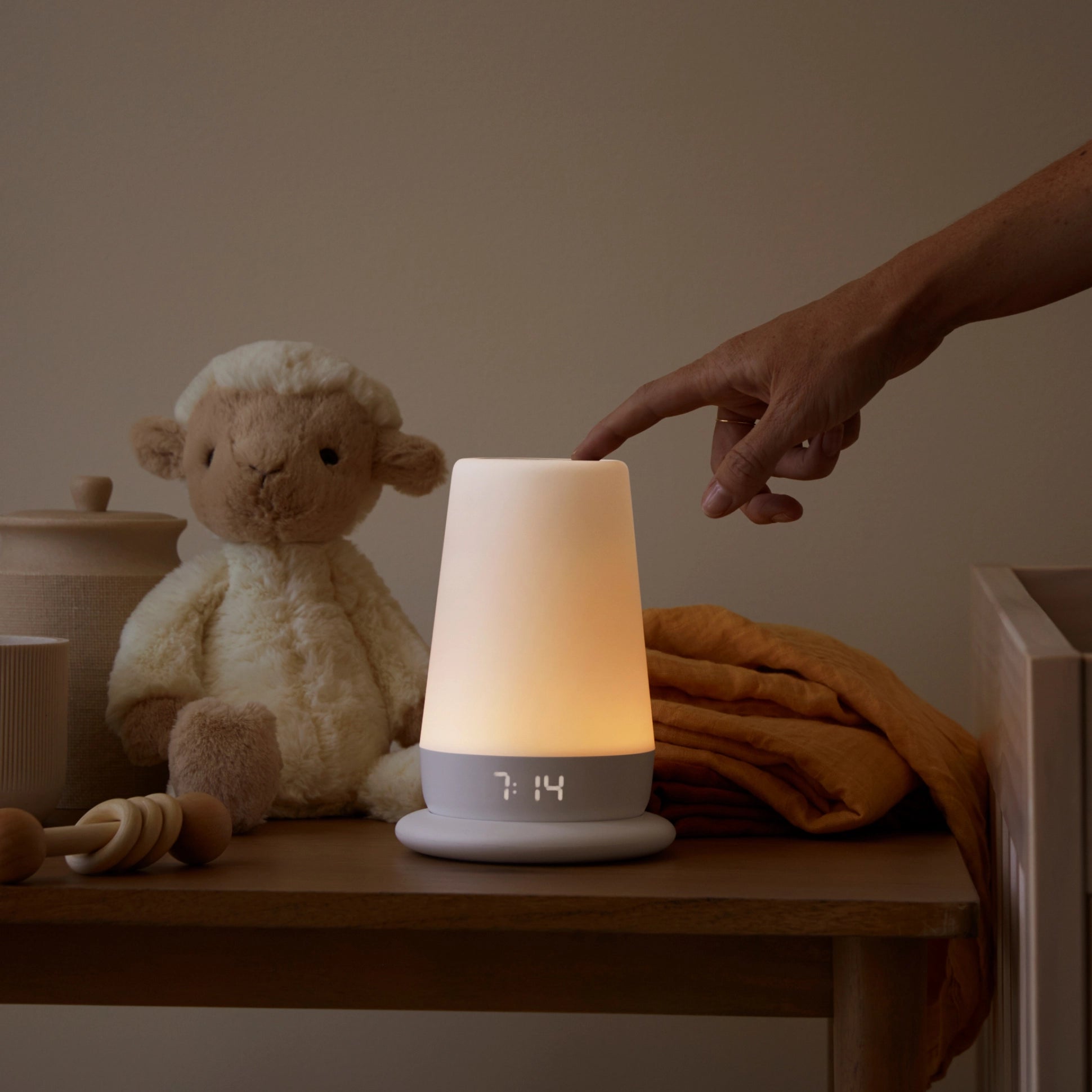 Hatch Rest+ 2nd Gen Smart Night Light & Sound Machine with Rechargeable Battery - Perfect for Baby Nursery, Kids Room & Sleep Training
