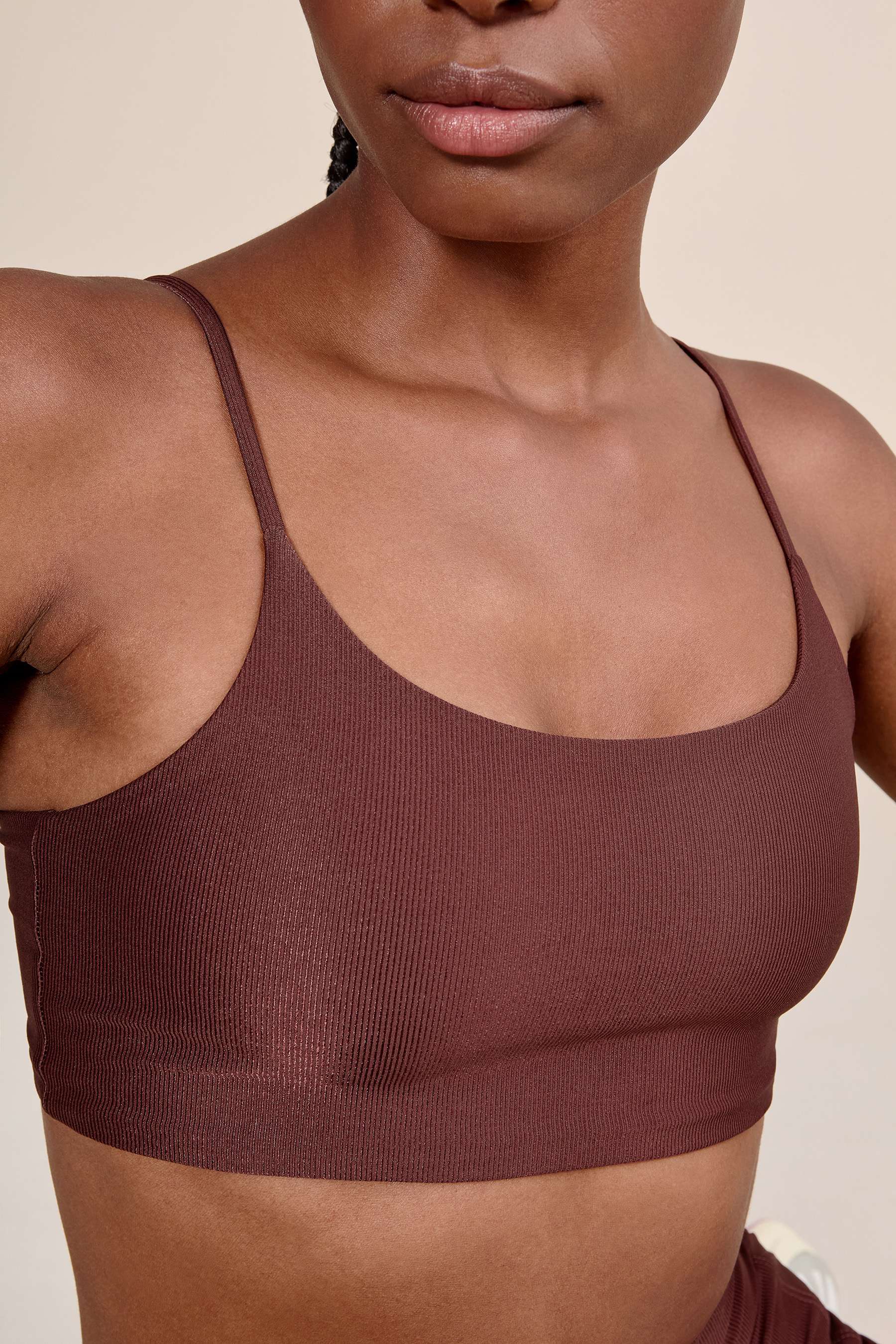 Allure® Adaptiv Curve Sports Bra - High Support Workout Bra for Women, Seamless Comfort & Breathable Fabric - Perfect for Running, Yoga & Gym