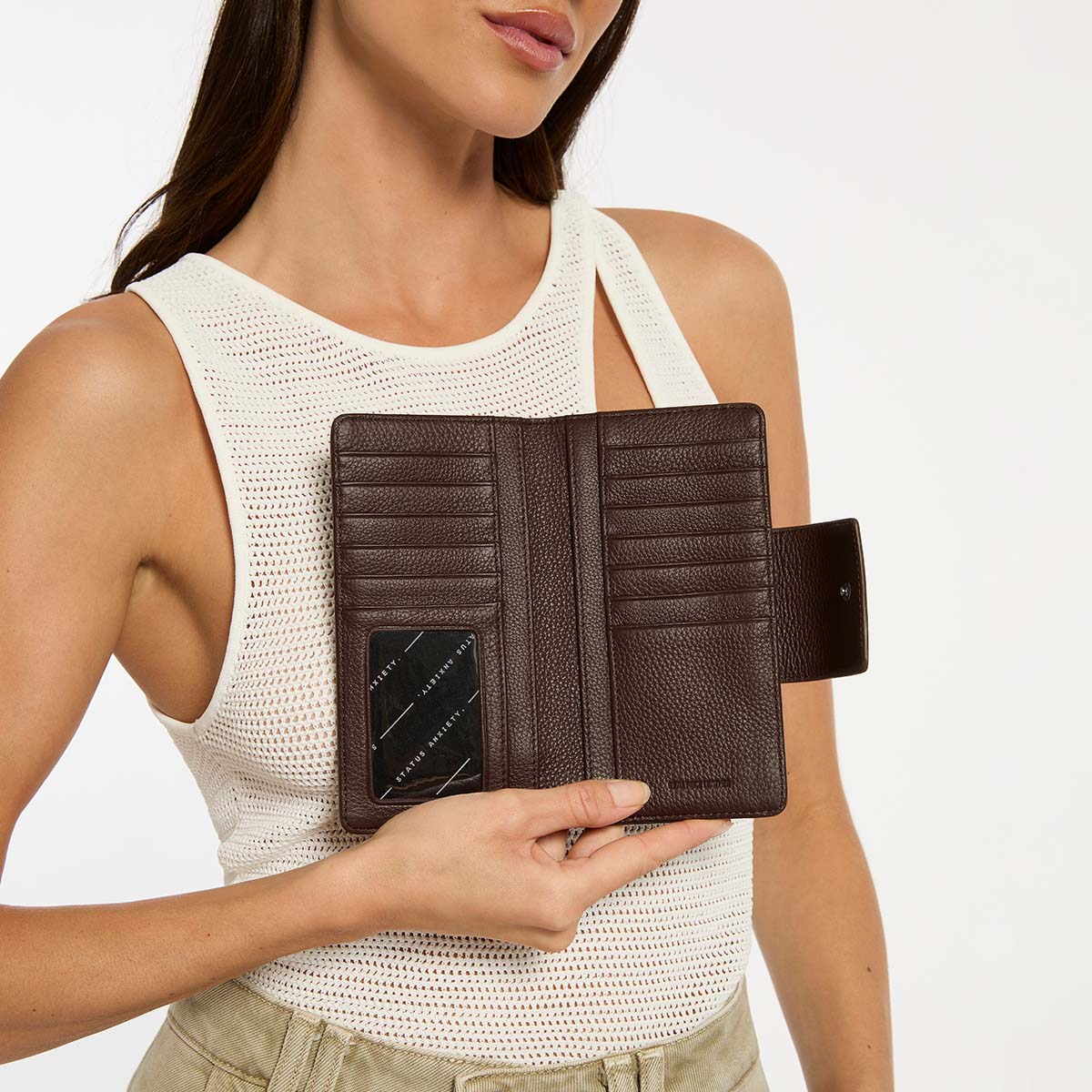 Ruins Wallet in Cocoa - Stylish & Durable Leather Wallet for Men - Perfect for Everyday Use, Travel & Business