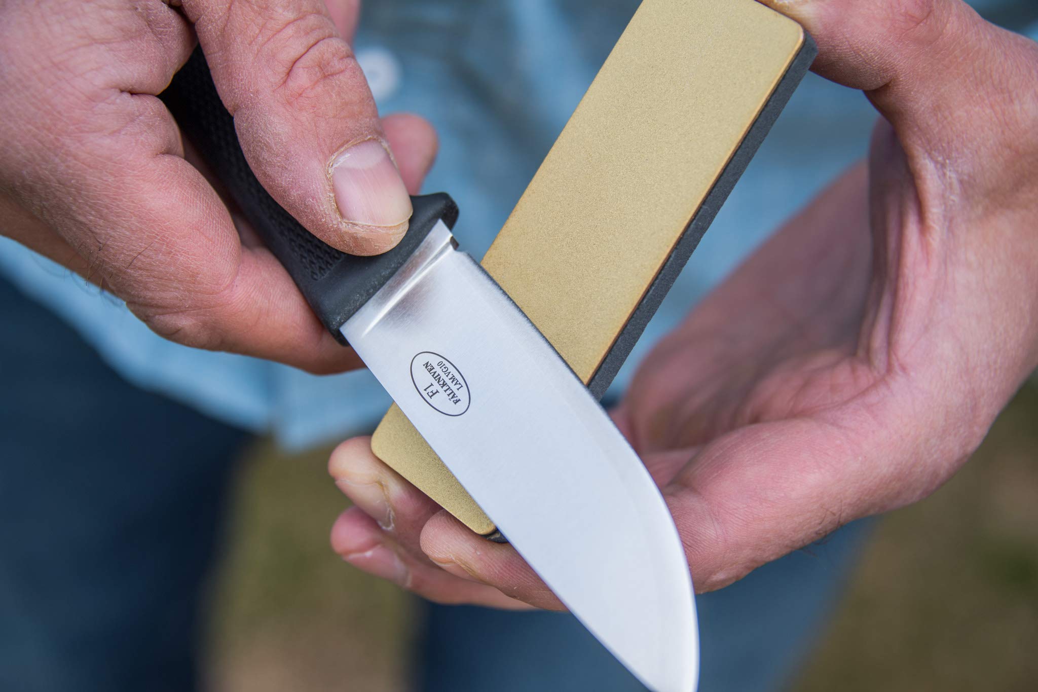 Fallkniven DC3 Sport Sharpening Stone - Compact Knife Sharpener for Outdoor, Hunting & Camping Use