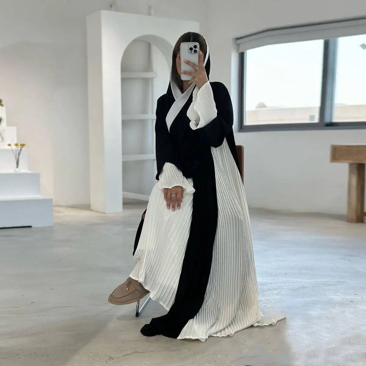 Elegant Pleated Muslim Women's Cardigan Open Abaya Dress - Modest Islamic Fashion for Prayer, Home & Special Occasions