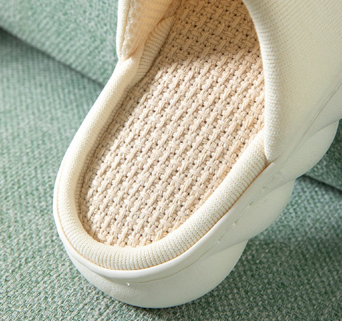 Yoroka Cartoon Slippers for Women - Cute Animal Shaped House Shoes with Thick Soft Sole, Comfortable Indoor & Outdoor Slippers for Home, Garden, and Casual Wear