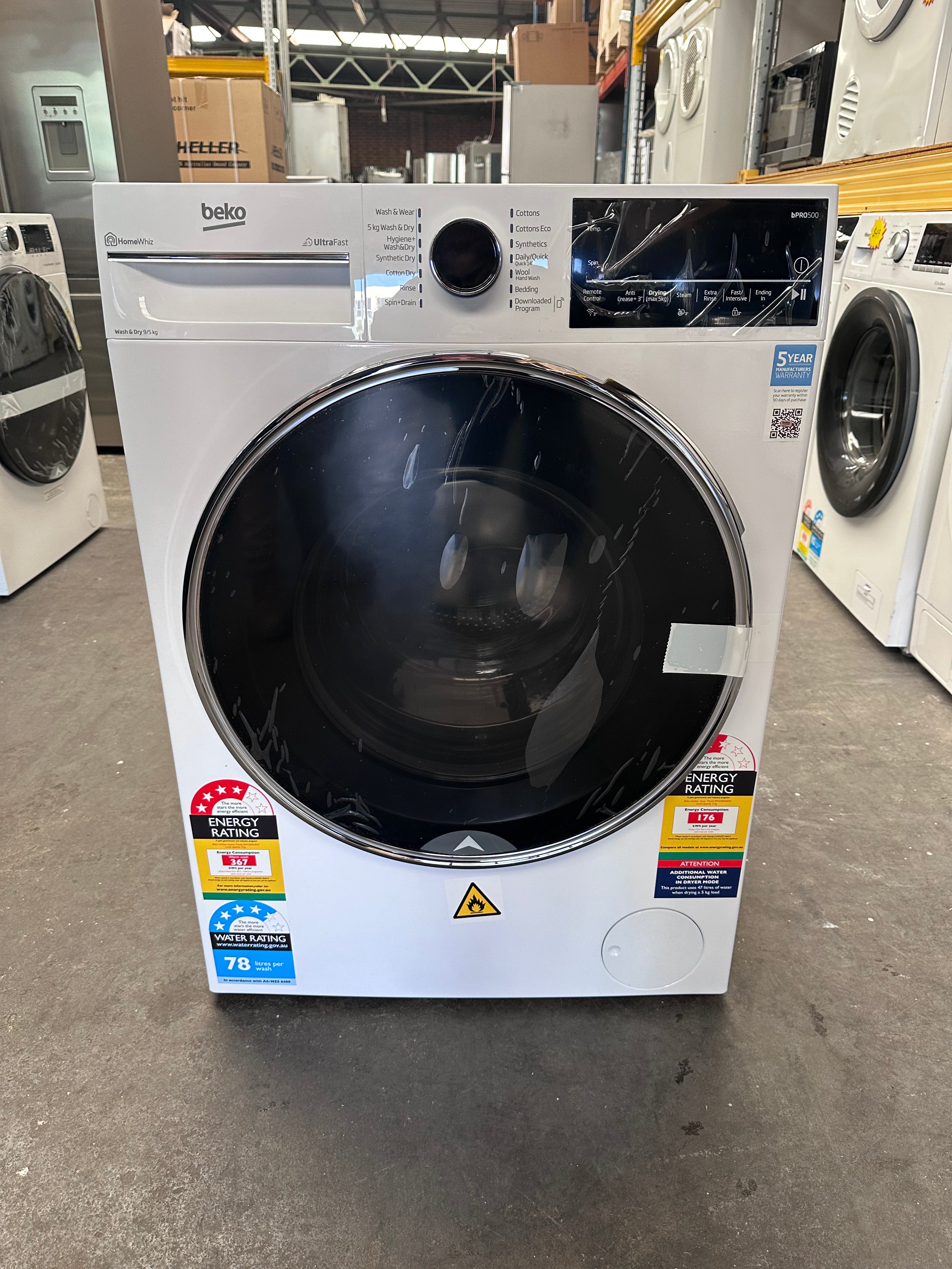 Beko BWDB9540W 9kg/5kg UltraFast Washer Dryer Combo with Heat Pump Technology - Energy Efficient Laundry Solution for Apartments & Small Homes (5 Year Warranty) - Perfect for Space-Saving Laundry Rooms & Compact Living Spaces