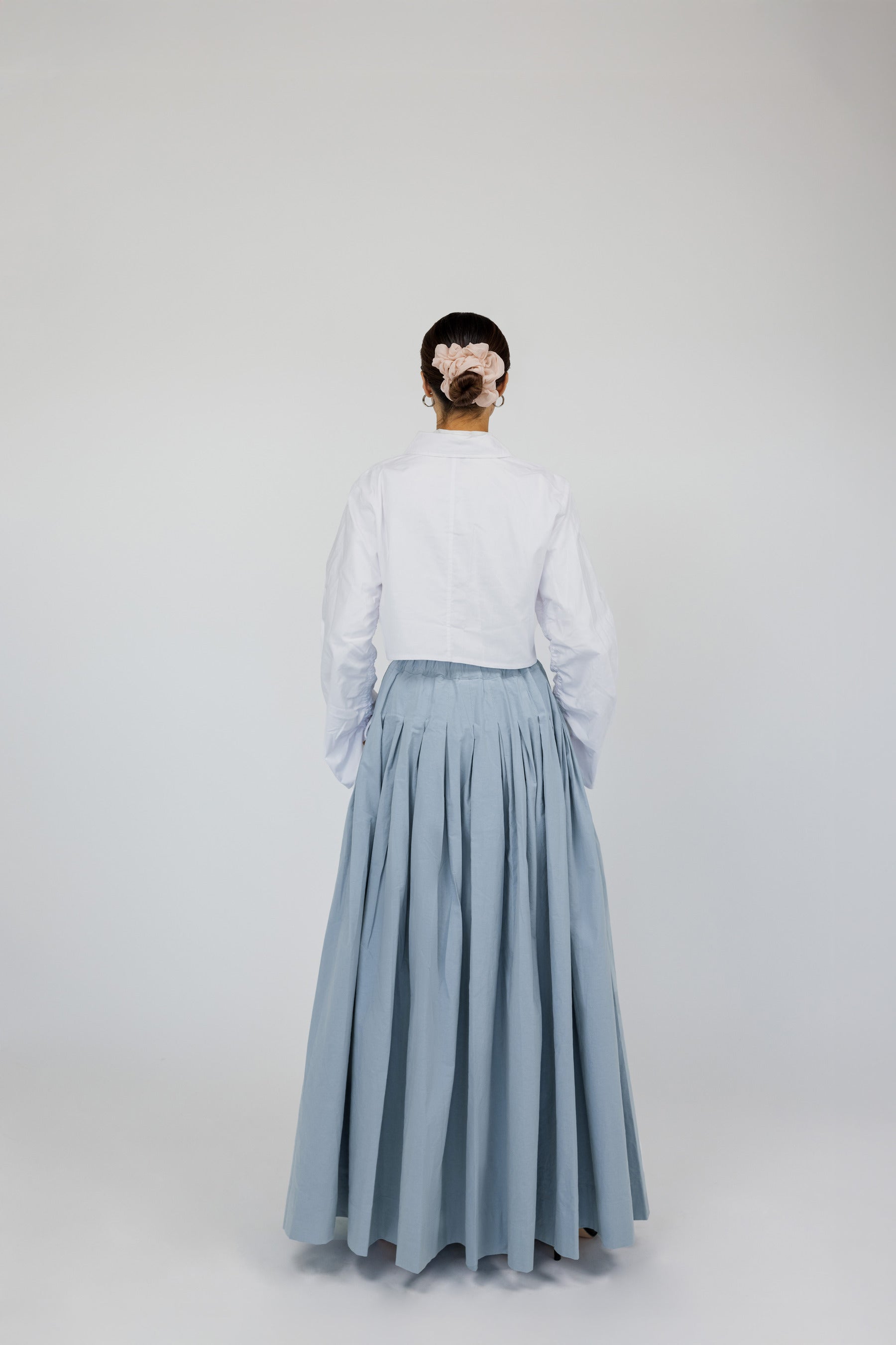 Elegant Pleated Skirt for Women - A-Line Midi Skirt with Flowy Design - Perfect for Office, Party & Casual Wear