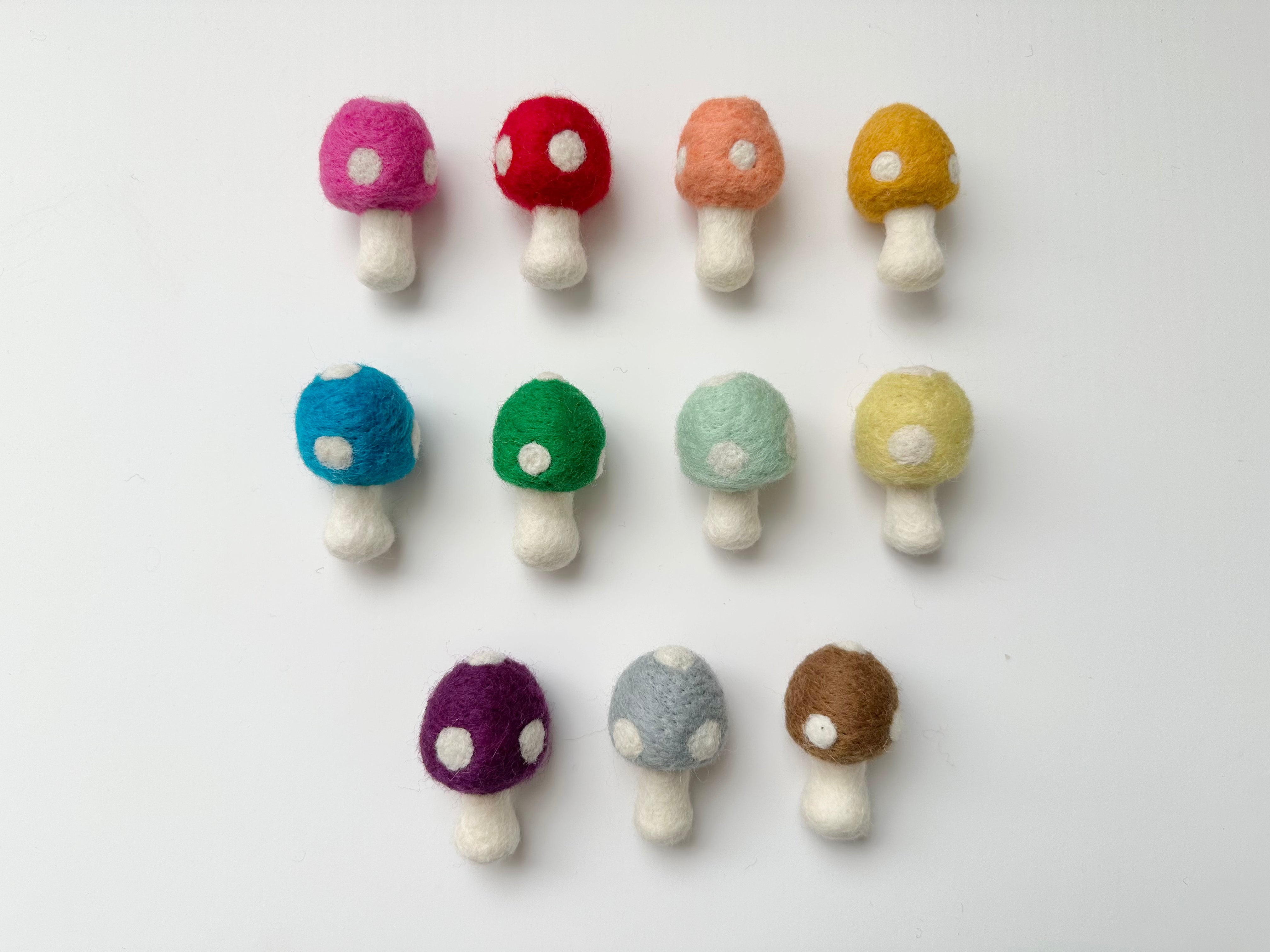Soft Felt Mushroom Toy for Kids - Eco-Friendly & Safe Playroom Decor - Perfect for Montessori Learning & Imaginative Play