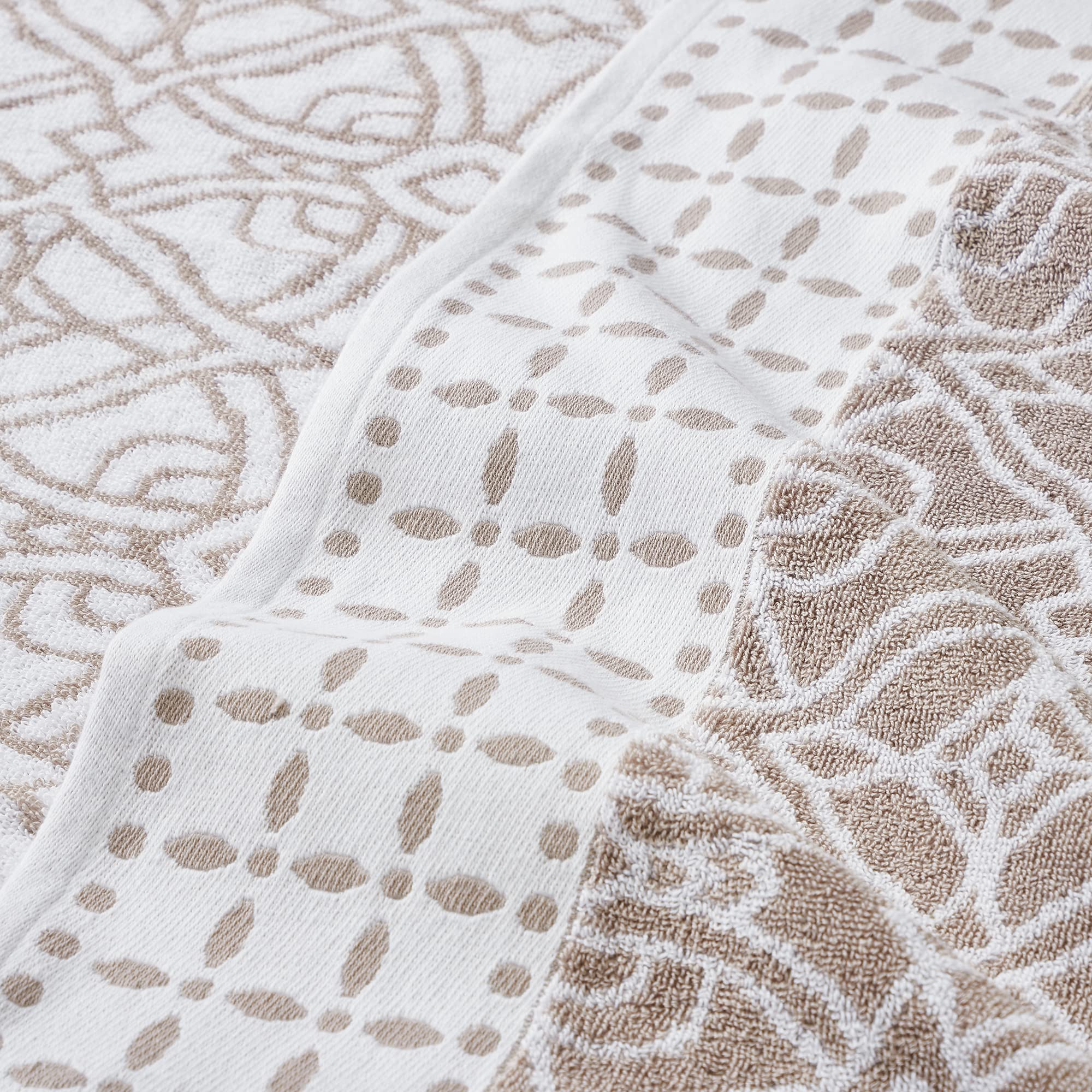 Premium 6-Piece Bath Towel Set - 2 Bath Towels, 2 Hand Towels, 2 Washcloths | Yarn-Dyed Jacquard & Solid Design in Monroe Fawn | Soft & Absorbent for Spa, Bathroom, and Guest Use