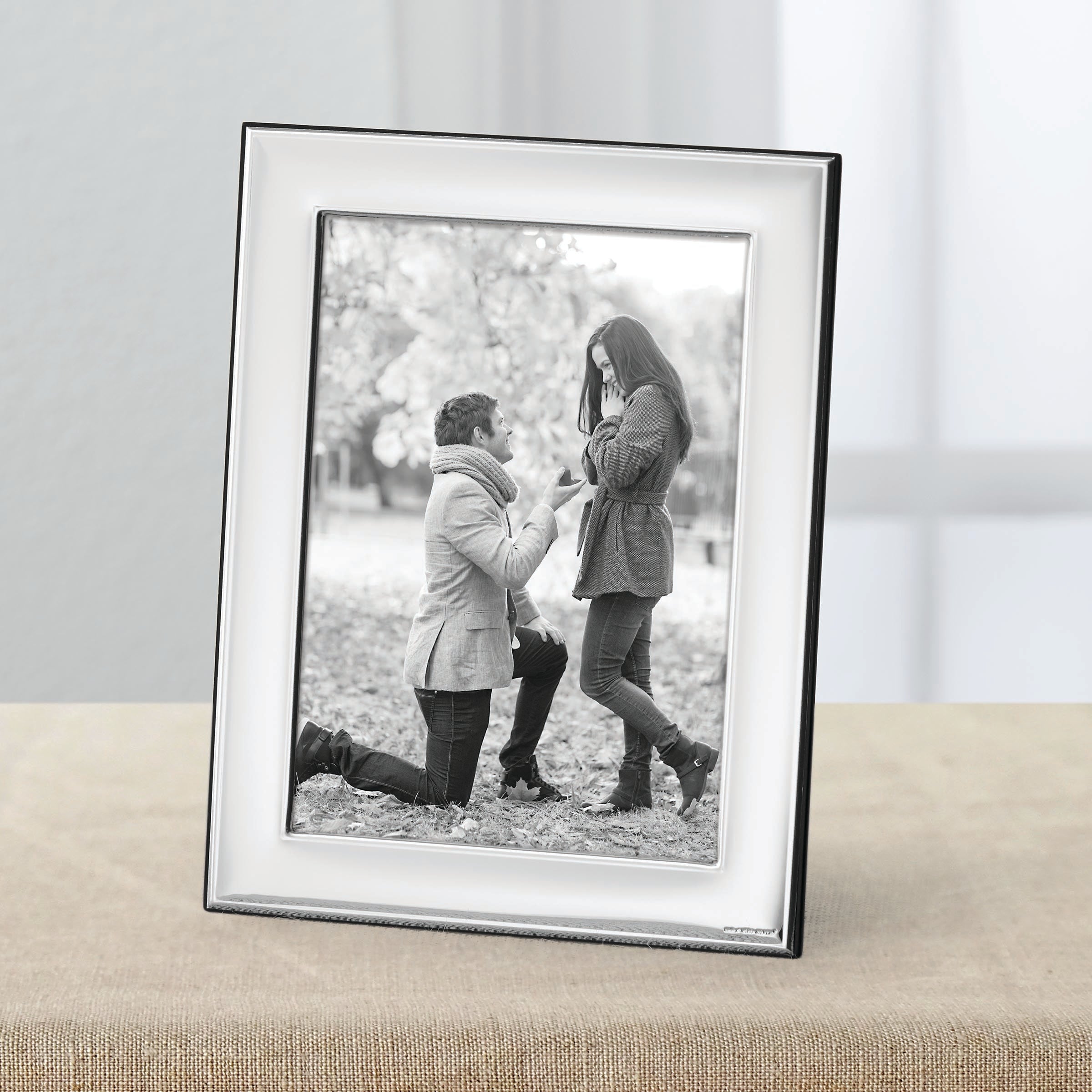 Naples Silverplate 5 x 7 Photo Frame - Elegant Picture Frame for Wall Display, Tabletop Decor, Wedding Gifts & Home Decor