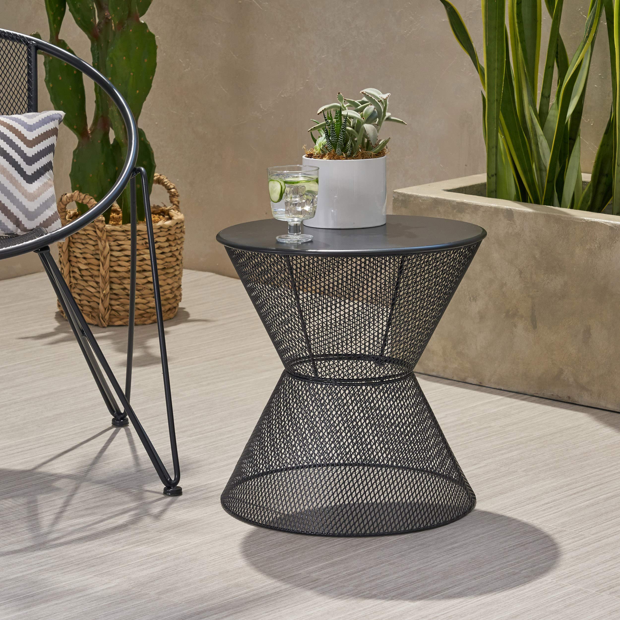 Modern Outdoor Iron Side Table - Matte Black Finish - Durable & Stylish Patio Furniture for Garden, Poolside, or Balcony Decor