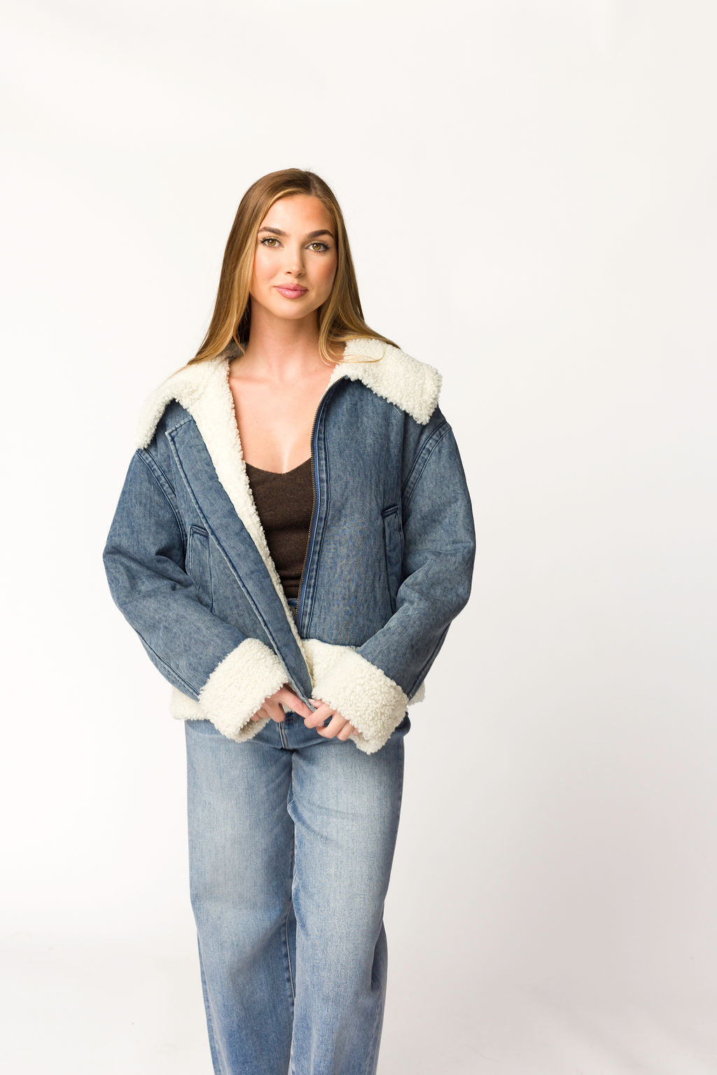 Caitlyn Sherpa Lined Denim Jacket for Women - Cozy Winter Fashion Outerwear - Perfect for Casual Outings and Cold Weather Layering