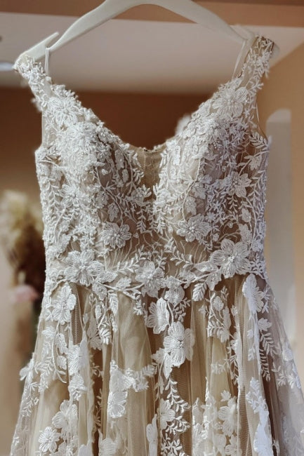Elegant A-Line Lace Wedding Dress with Long Train - Perfect for Bridal Ceremonies, Vow Renewals & Formal Events