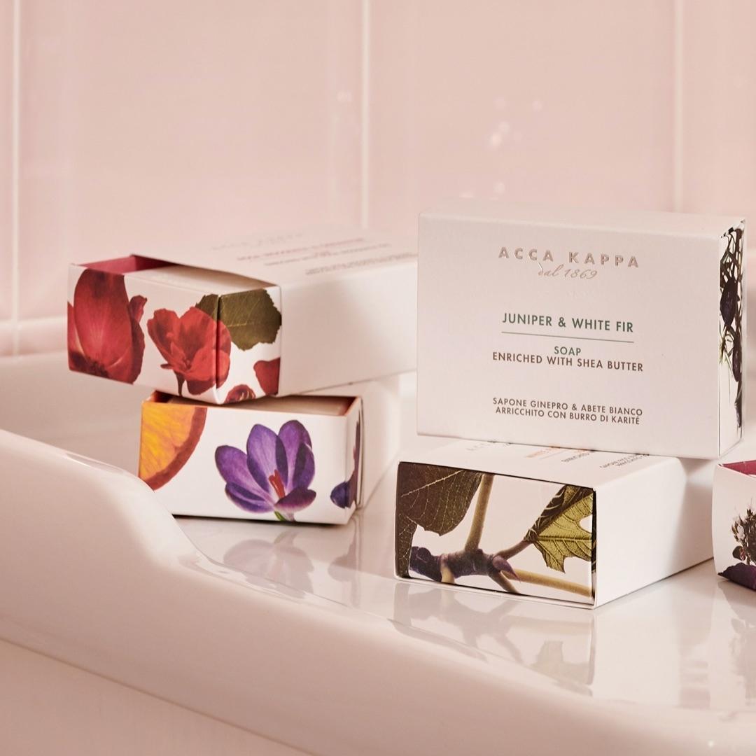 Orange & Saffron Handmade Soap Bar - Natural Exfoliating & Moisturizing for Dry Skin - Perfect for Spa, Bath & Gift Sets