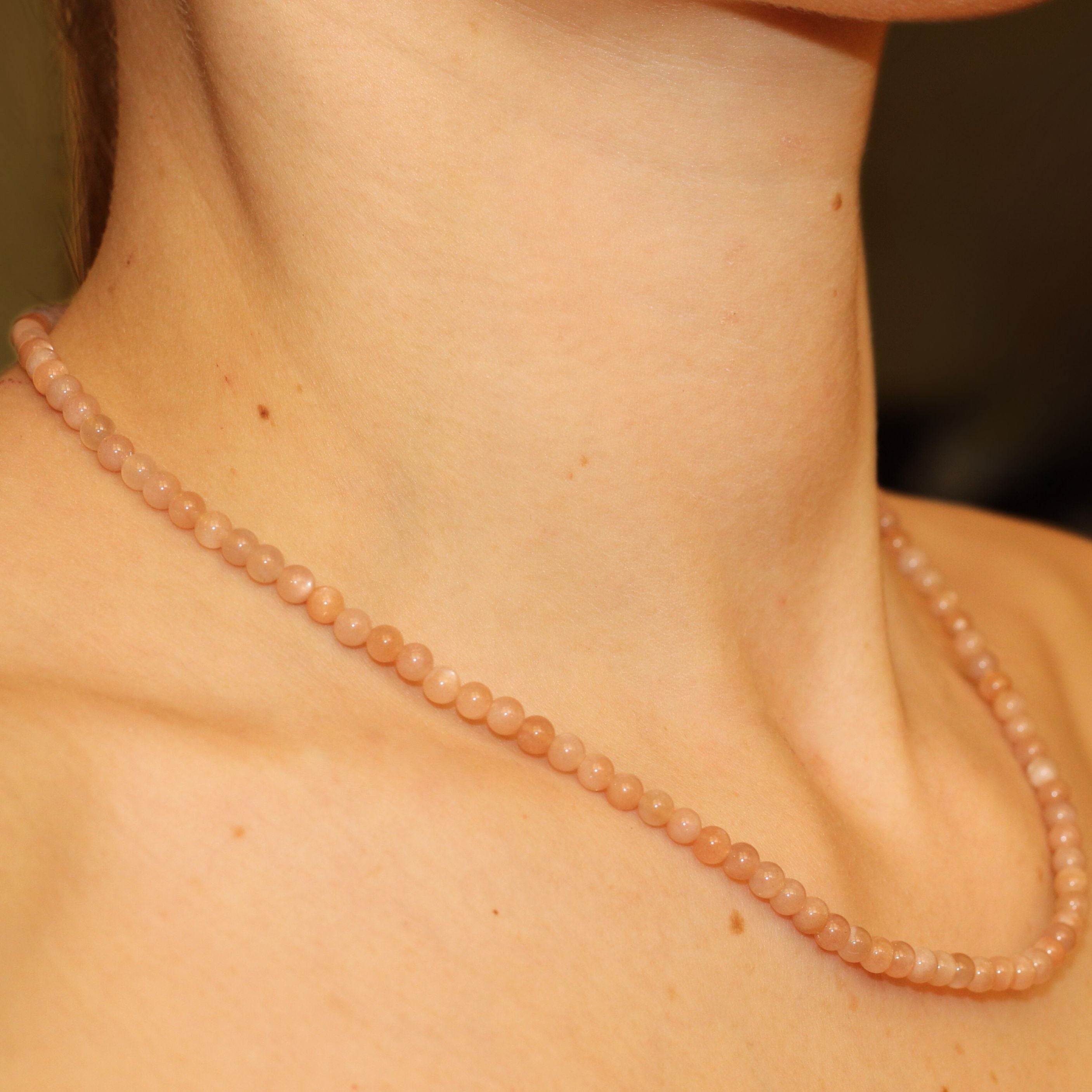 Sunstone Beaded Necklace Mini - Natural Gemstone Jewelry for Women, Dainty Boho Necklace, Healing Crystal Gift for Her - Perfect for Everyday Wear, Yoga & Meditation