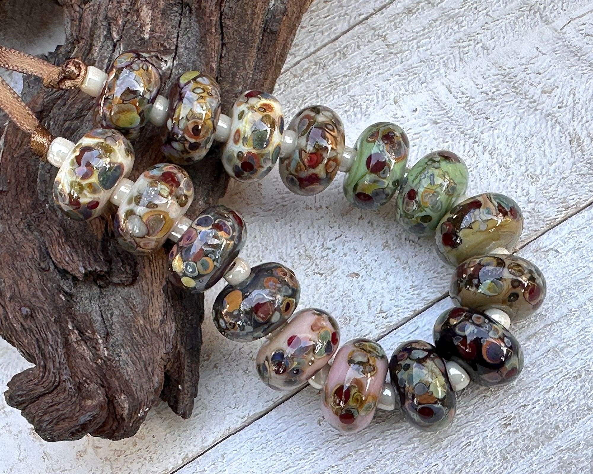 16Pcs Genuine Garnet Stone Lampwork Beads Set for Jewelry Making - DIY Bracelet, Necklace, Earrings Craft Supplies - Perfect for Gifts & Home Decor