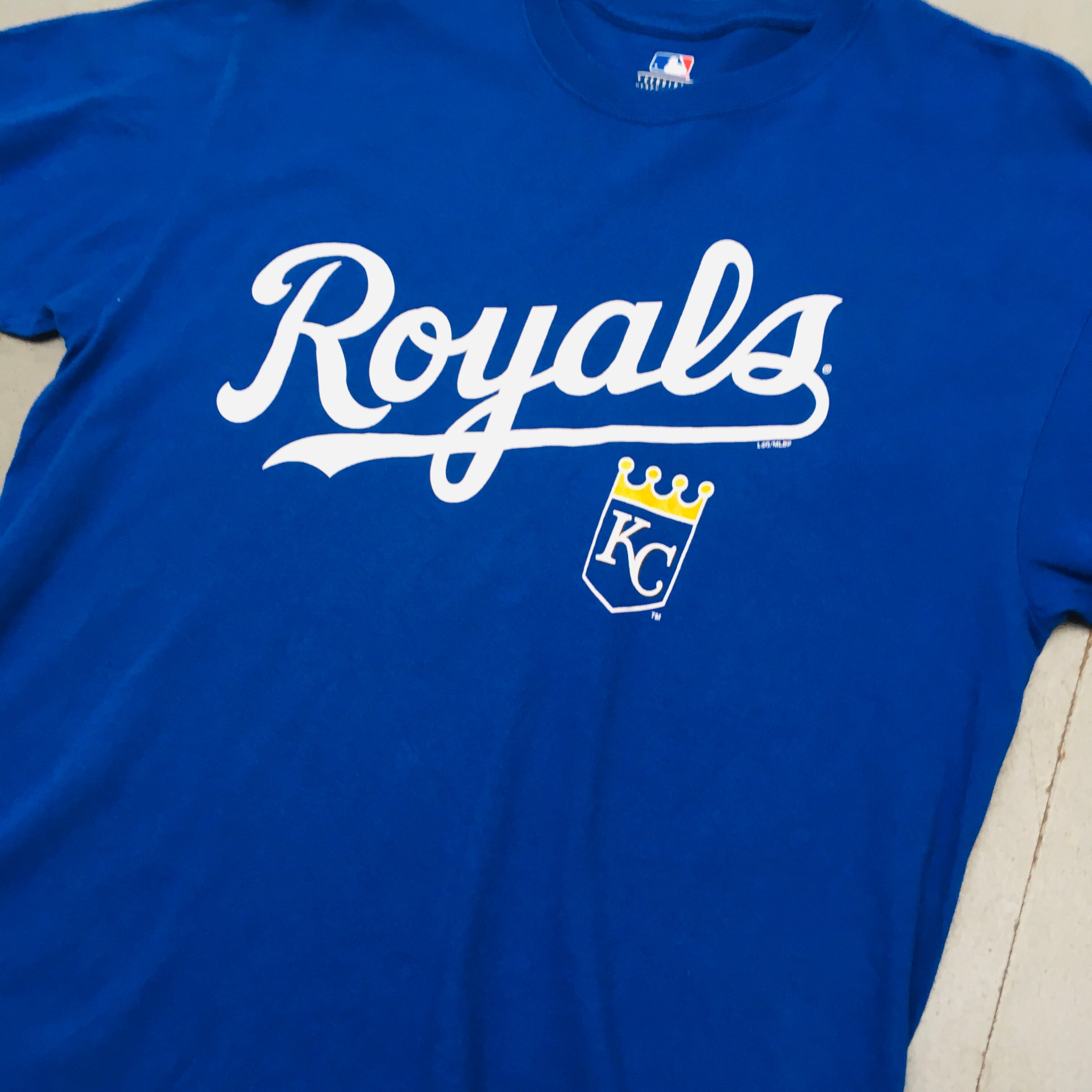 Kansas City Royals Official Spellout Logo T-Shirt - Men's Large (L) - Comfortable Baseball Fan Apparel for Games & Casual Wear