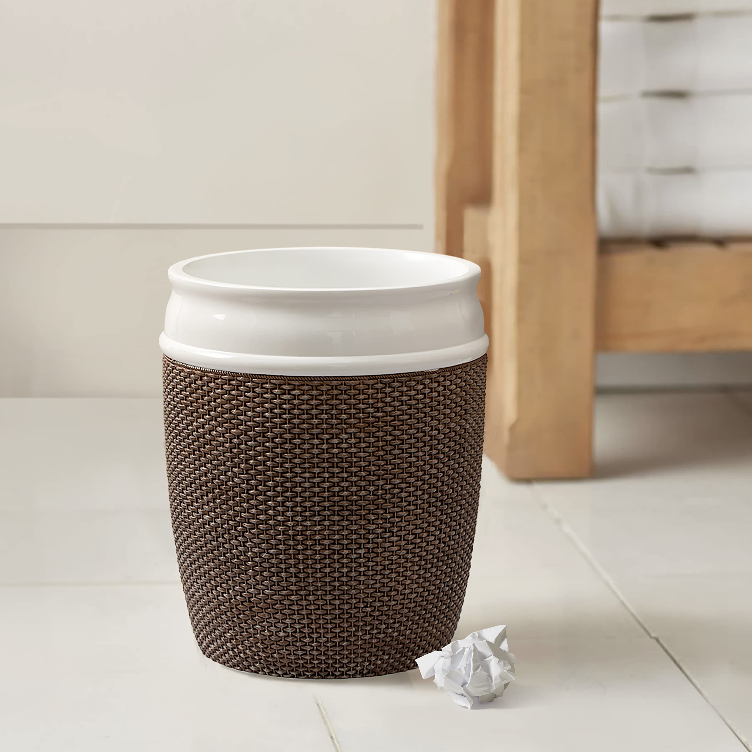 Decorative Resin Bathroom Trash Can - Brown and White Wastebasket for Home, Office & Hotel Use