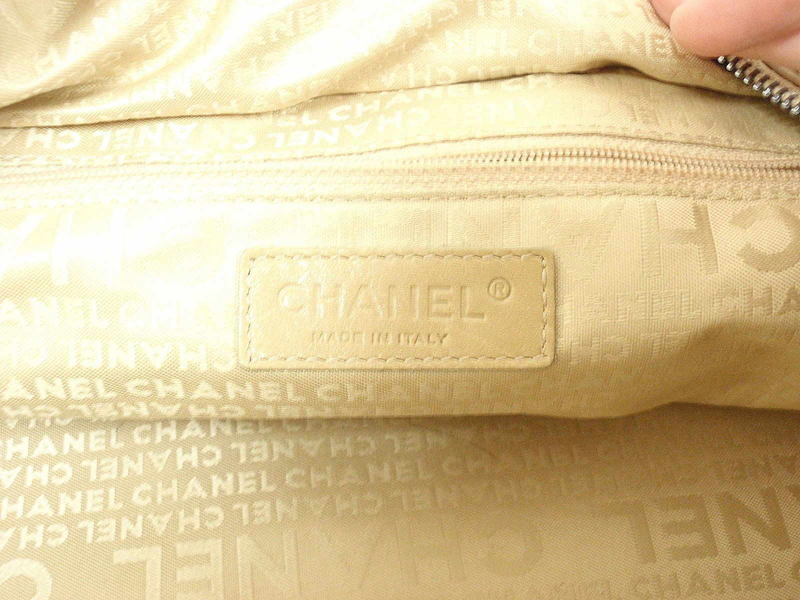 Authentic 2004 Chanel Lax Square Stitch Cafe O'Lait Soft Caviar Leather Handbag - Luxury Vintage Purse for Women, Perfect for Date Night & Special Occasions