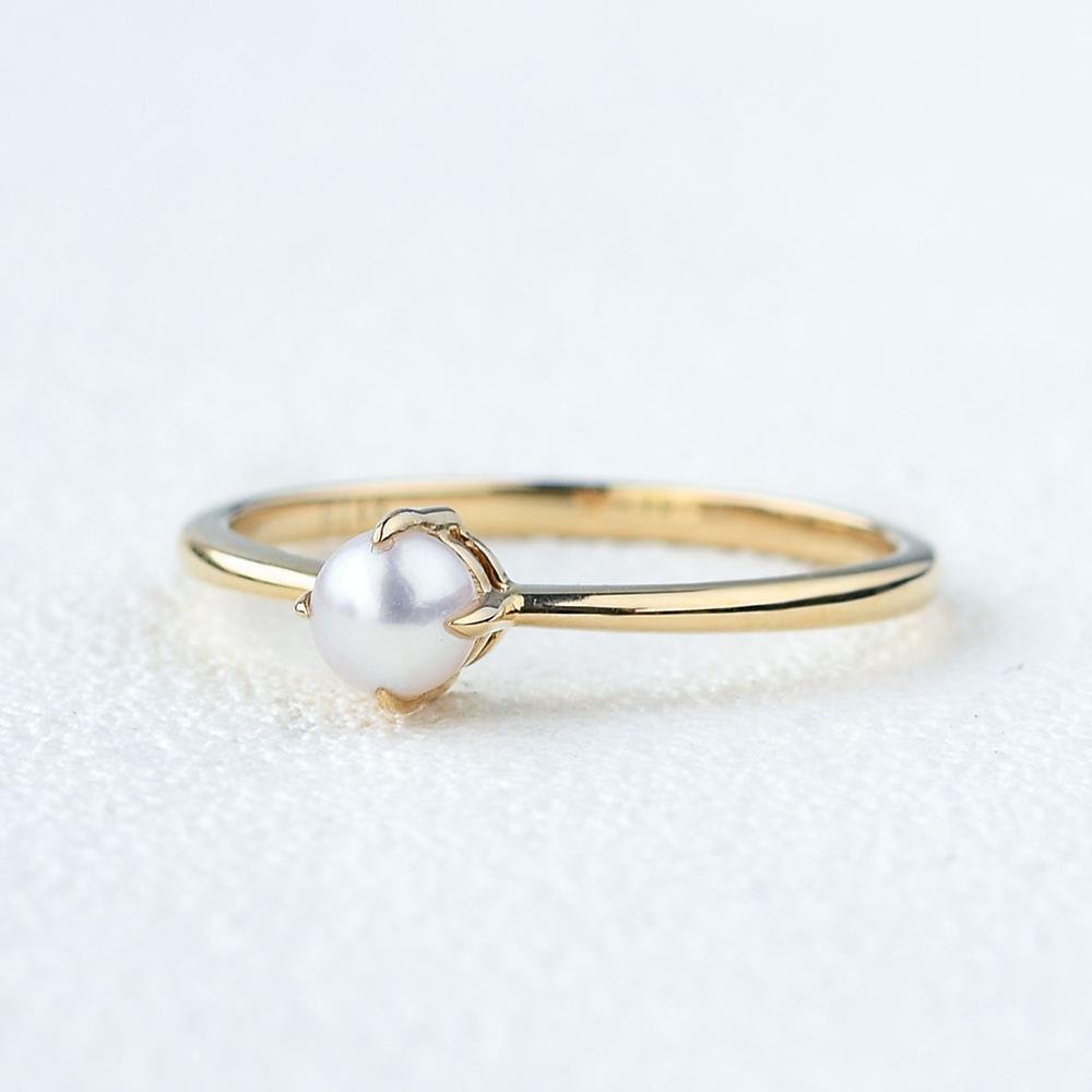 4 Prongs Yellow Gold Akoya Pearl Ring for Women - Elegant Pearl Jewelry for Engagement, Wedding & Special Occasions