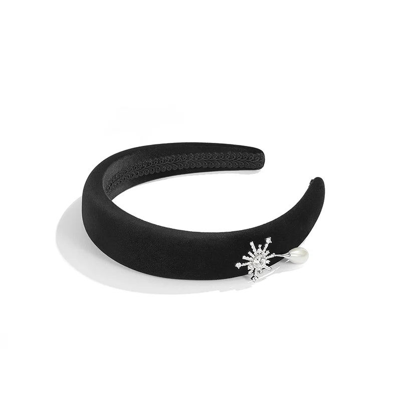 Fionn Headband for Women - Soft & Comfortable Stretchy Knit Head Wrap - Perfect for Yoga, Running, Workouts & Everyday Wear