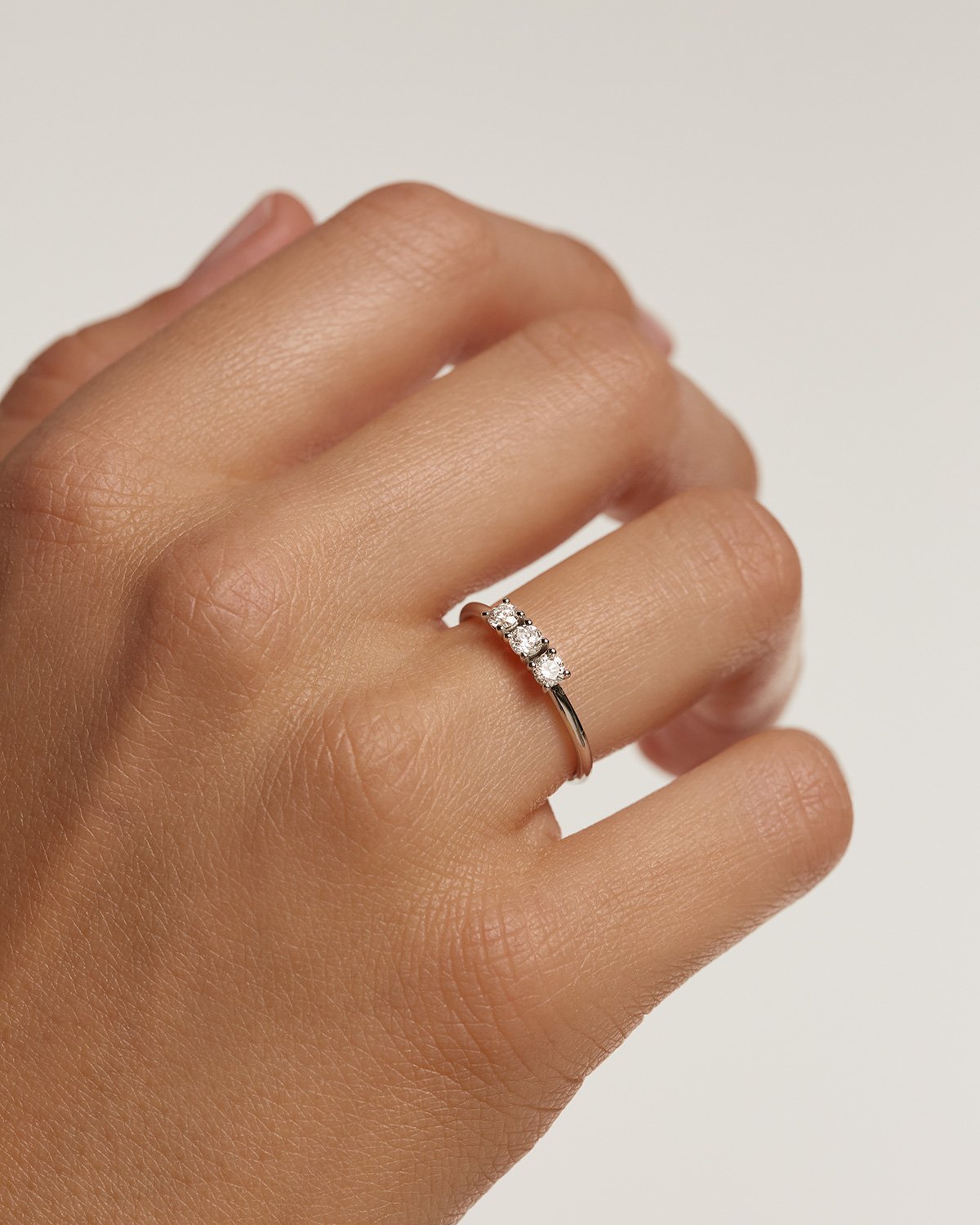 GRID Diamonds and White Gold Trio Ring - Elegant Stackable Rings for Women, Perfect for Weddings, Anniversaries, and Everyday Wear