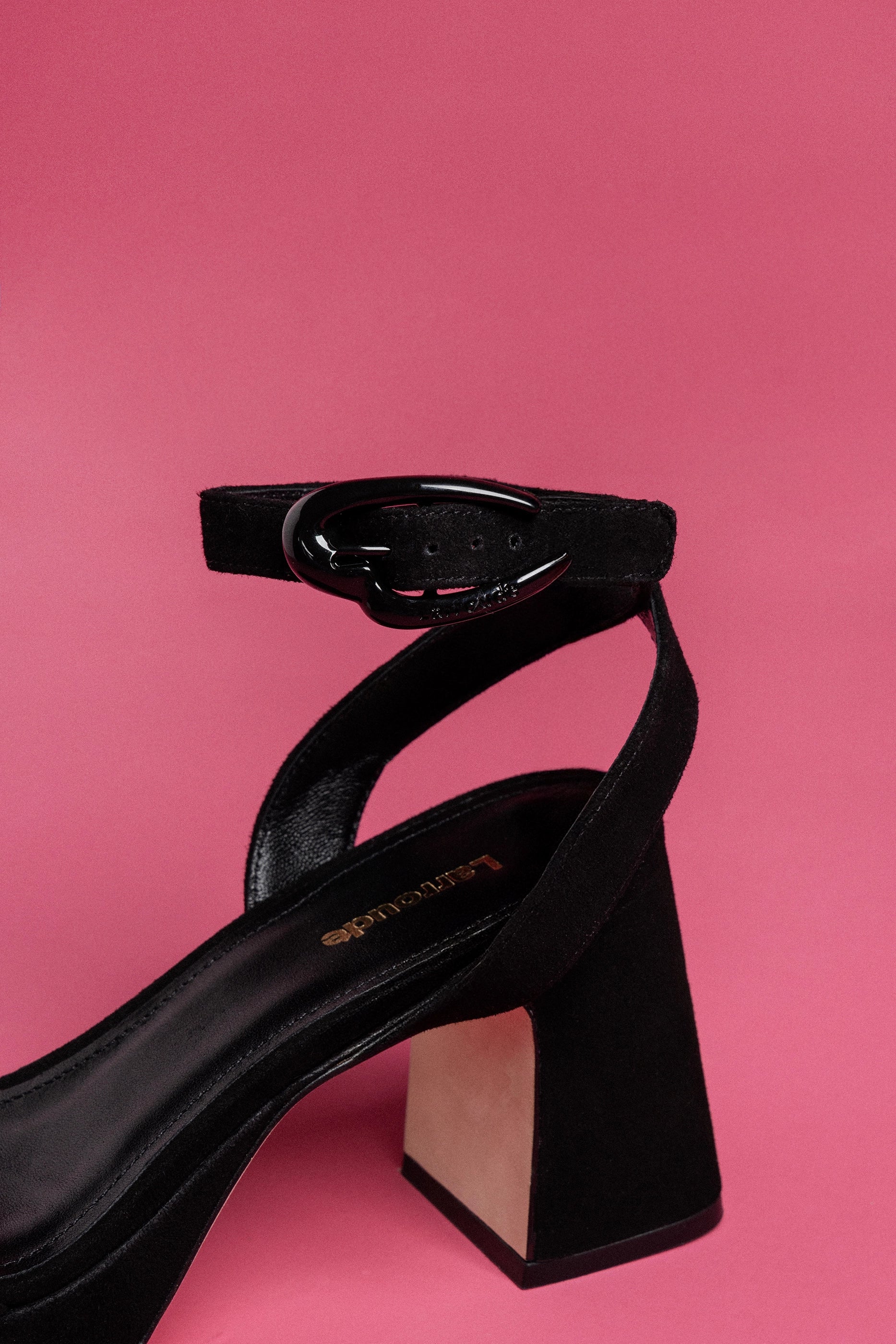 Dolly Verona Low Sandal - Black Suede Women's Casual Shoes for Summer, Walking & Outdoor Activities