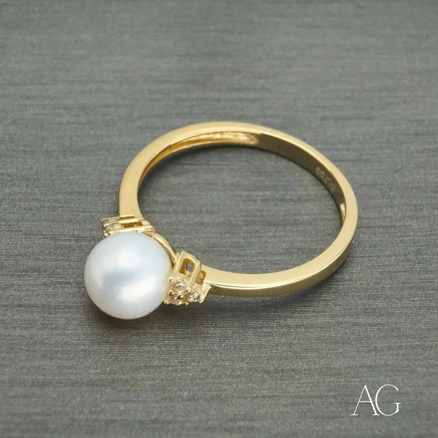 7mm Golden Pearl Ring for Women - Elegant & Stunning Jewelry for Weddings, Parties & Special Occasions