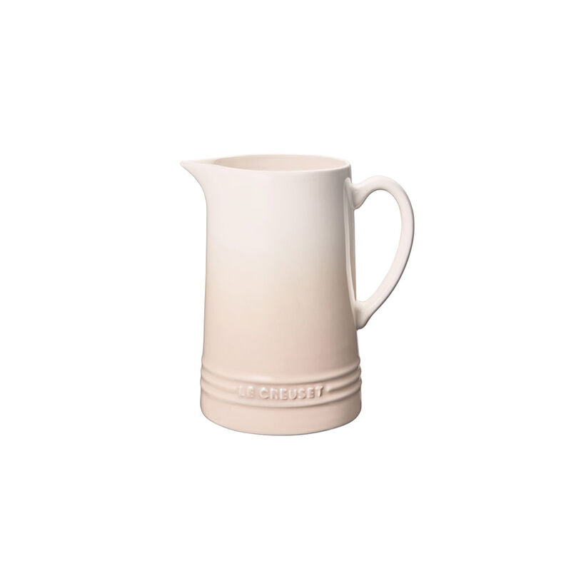 LE CREUSET Classic Pitcher - 1.5 QT Enameled Cast Iron Water Pitcher with Pour Spout - Perfect for Iced Tea, Lemonade & Cold Beverages - Rust-Free & Dishwasher Safe - Elegant Kitchen & Dining Table Decor