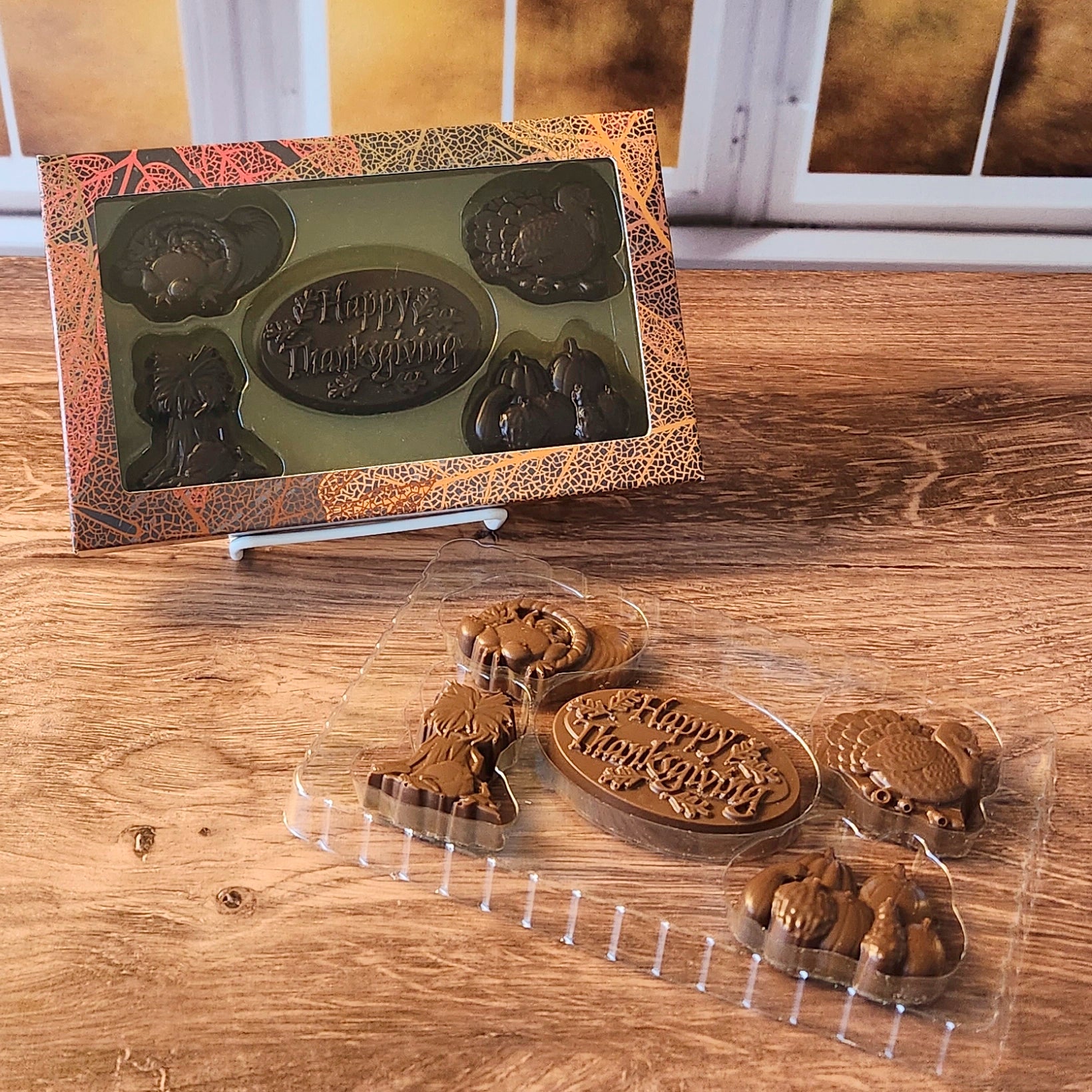 Happy Thanksgiving Chocolate Gift Box Set - Premium Assorted Chocolates for Holiday Gifting, Family Gatherings & Office Parties