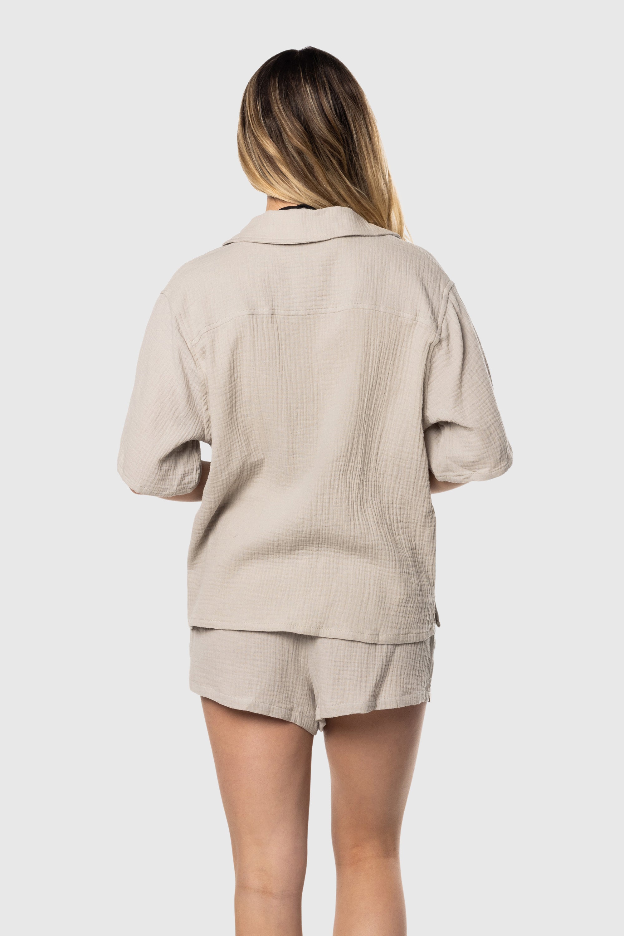 Breeze Shirt - Lightweight & Breathable Summer Top for Men & Women | Perfect for Outdoor Activities, Travel & Casual Wear