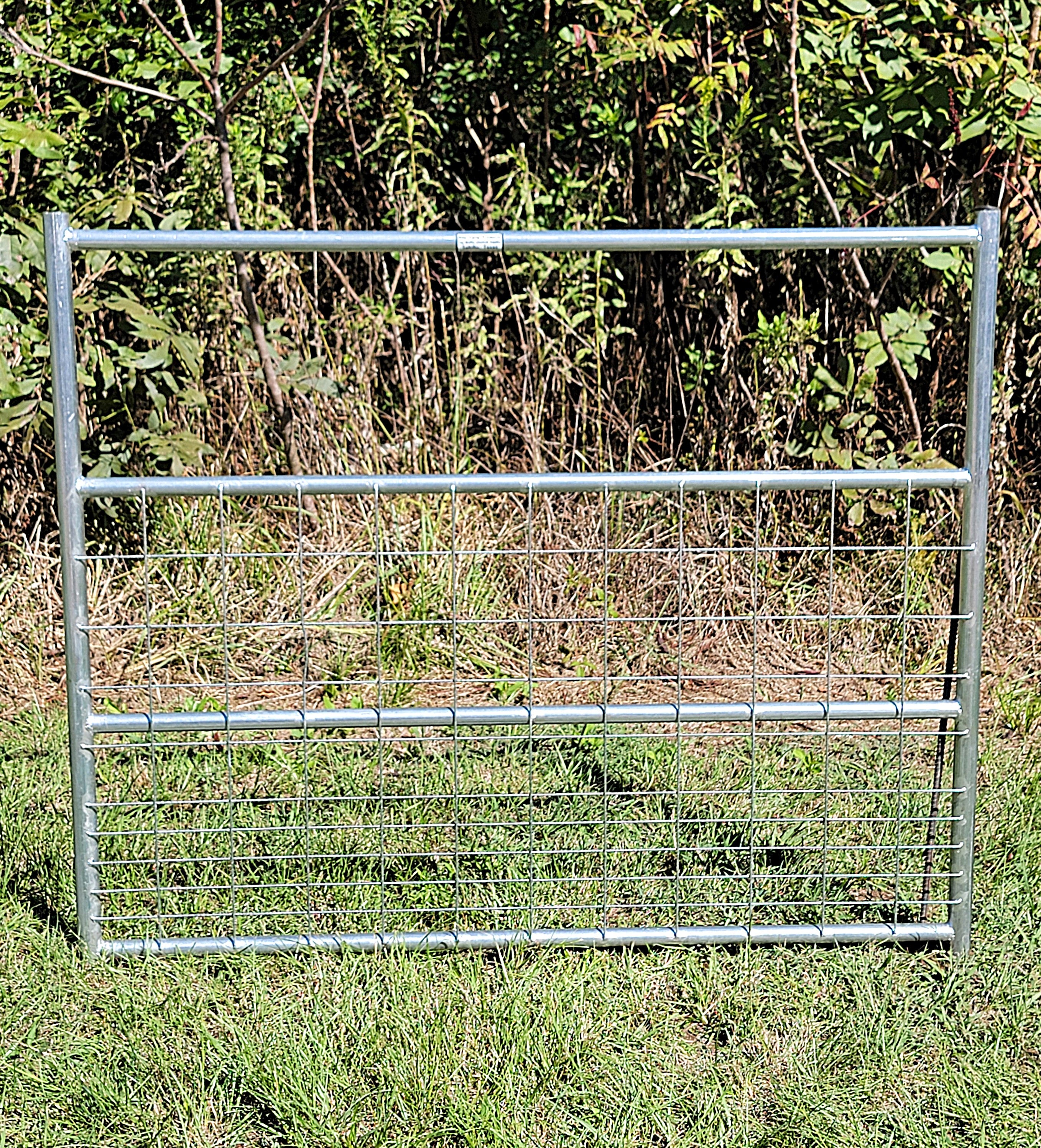 5 Ft Galvanized Steel 4-Rail Livestock Fence with Mesh Panel - Heavy Duty Small Animal Pen for Goats, Sheep, Chickens (Backyard Farm, Pasture, Garden Protection)