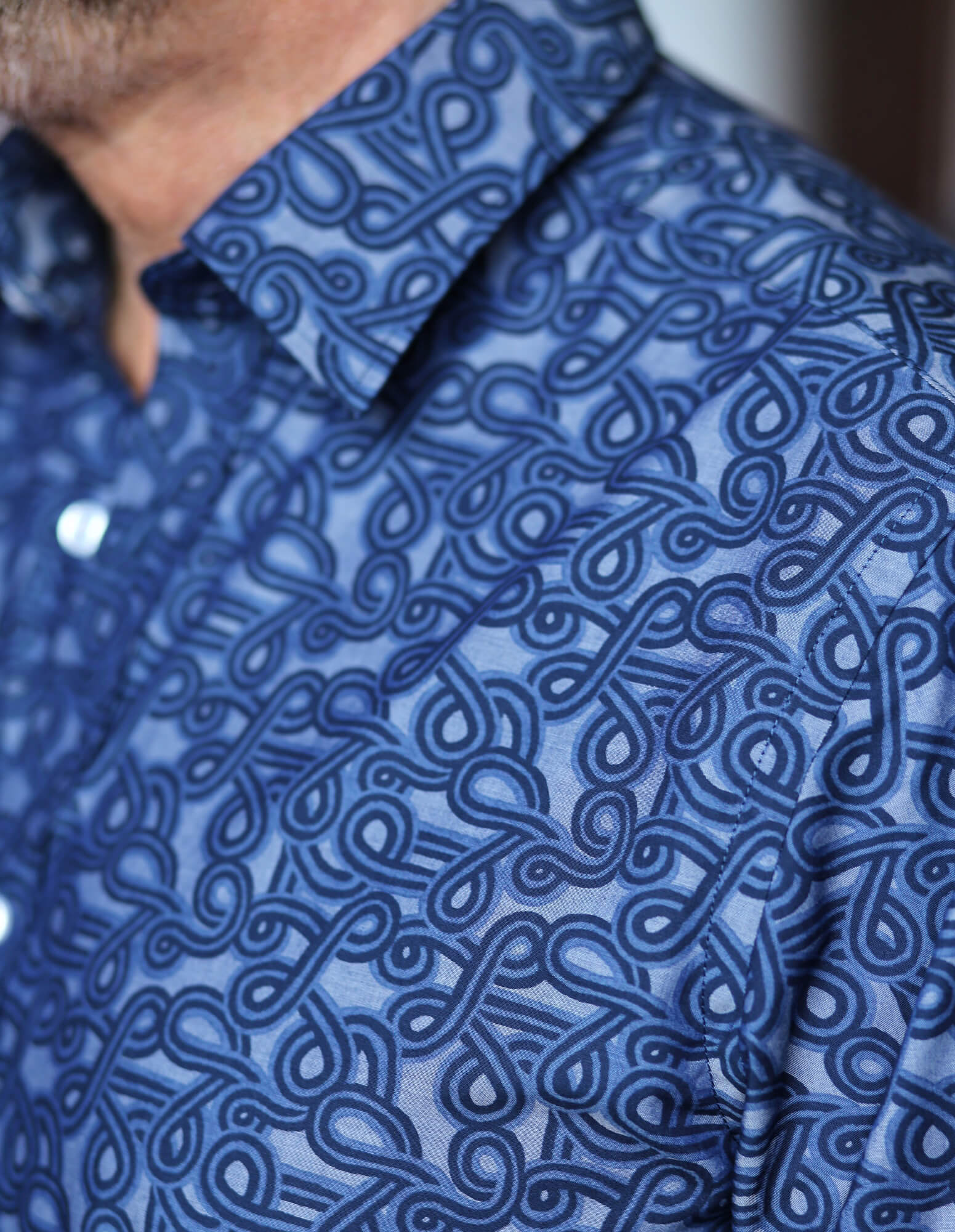 DÉCLIC Liberty Brady Loop Print Shirt for Men - Navy Blue Casual Button Down Shirt - Perfect for Office, Date Night & Weekend Outings