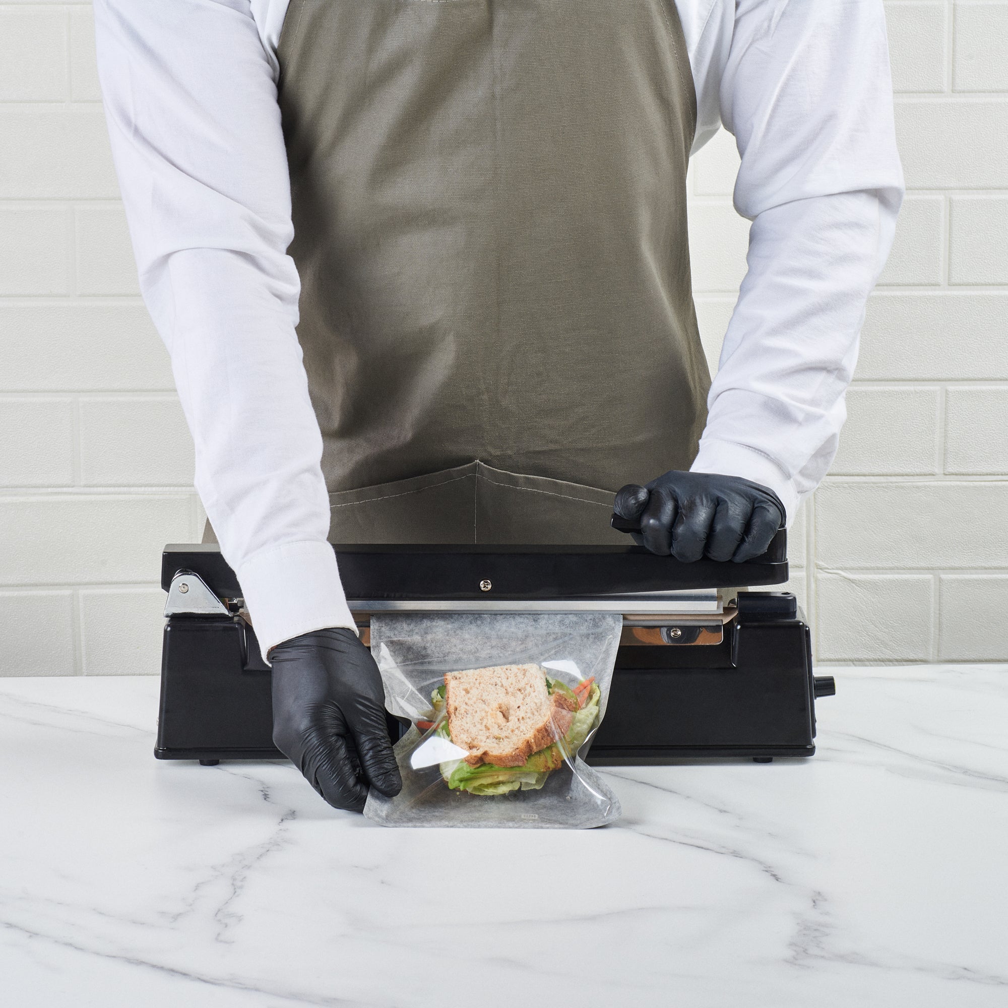 Black Plastic Medium Sandwich & Snack Bags - Heat Sealable (8 3/4
