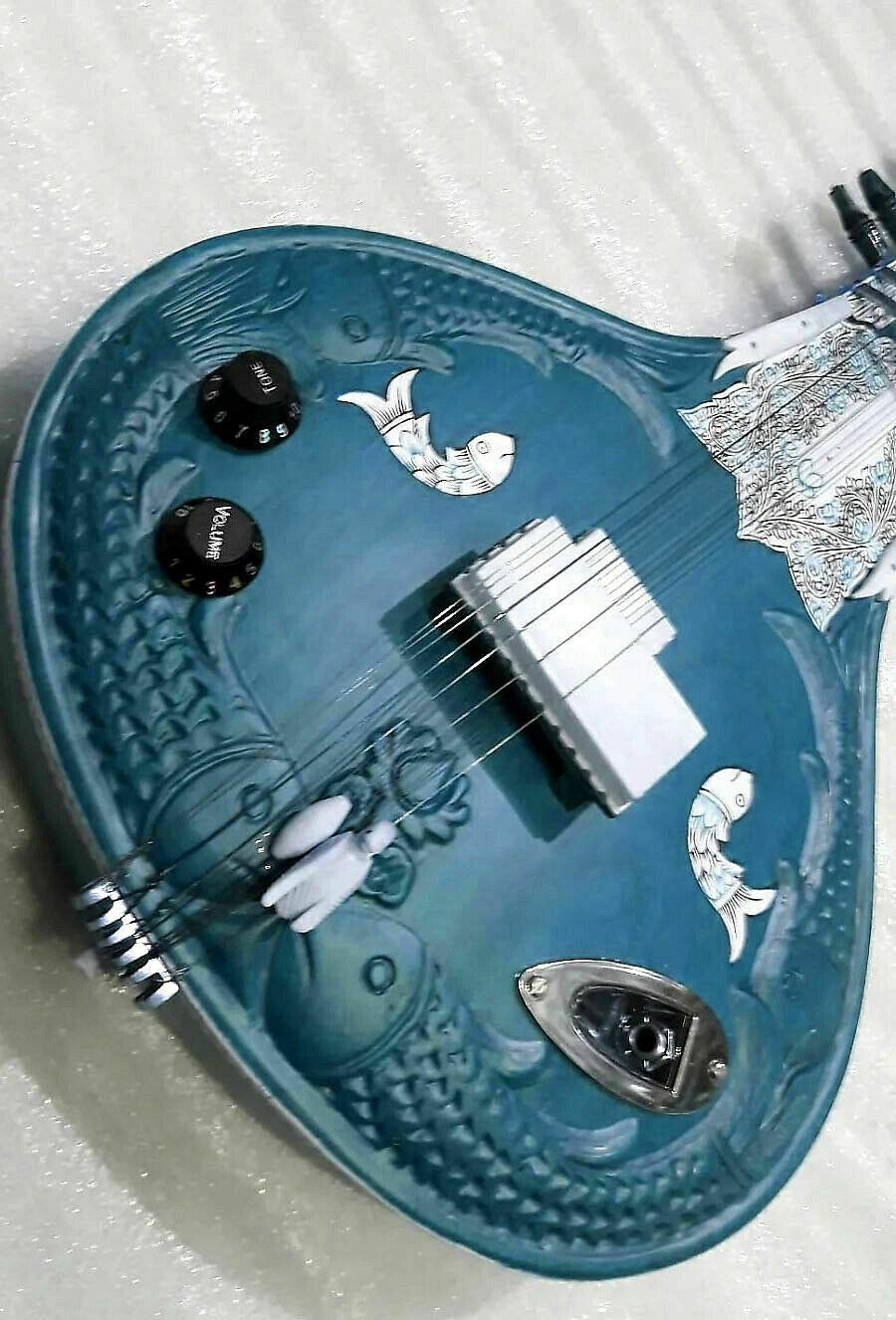 Handmade Electric Sitar - Shri Ravi Shankar Style with Tun Wood Body & Free Strings/Mizrab - Perfect for Indian Classical Music Performances & Studio Recording