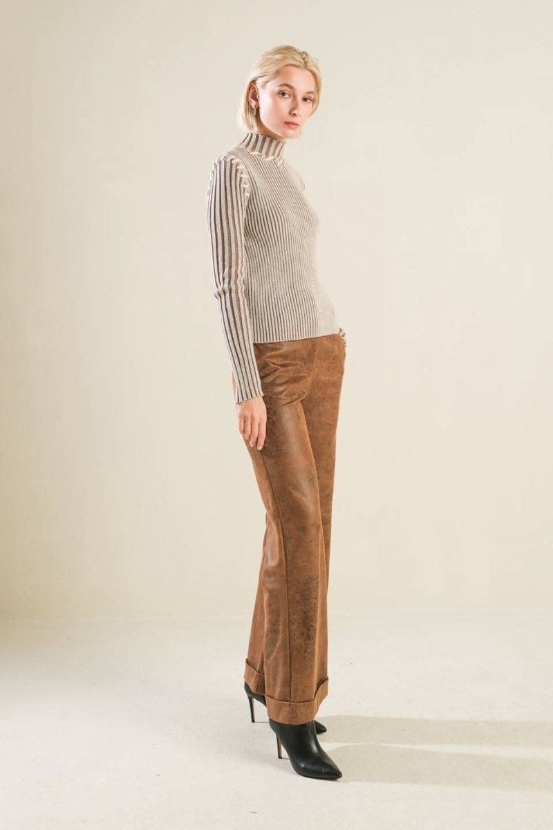 CANDID LOVE SWEATER TOP - Women's Cozy Knit Pullover for Fall & Winter - Perfect for Casual Outfits, Date Nights and Holiday Gatherings