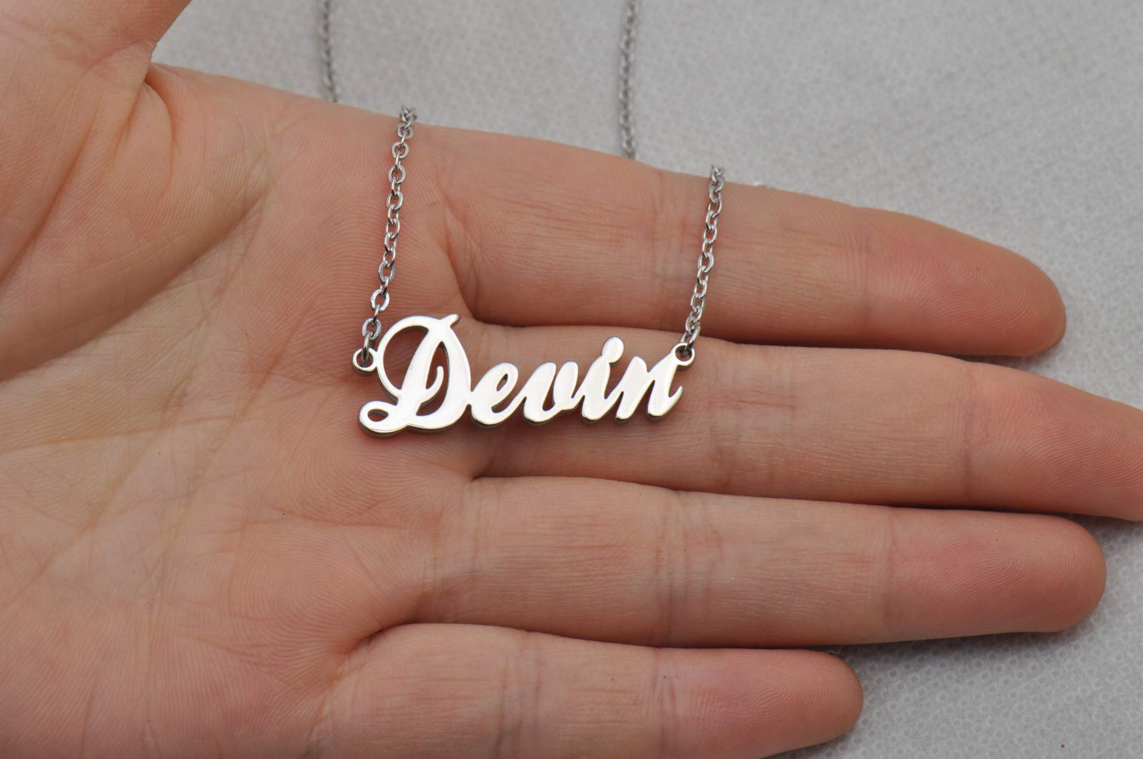 Personalized Name Necklace for Mom - Stainless Steel Custom Engraved Jewelry Gift for Women - Perfect for Mother's Day, Birthday & Anniversary Gifts