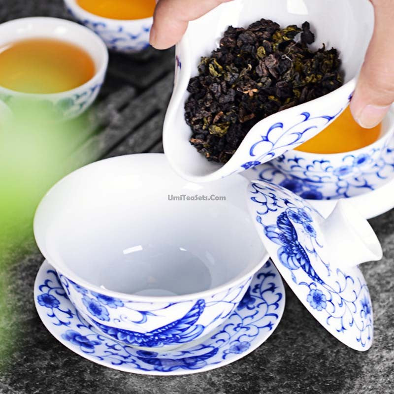 Blue and White Porcelain Flower Gaiwan - Traditional Chinese Tea Set for Brewing Loose Leaf Tea, Perfect for Tea Ceremonies, Home Use, and Gifts