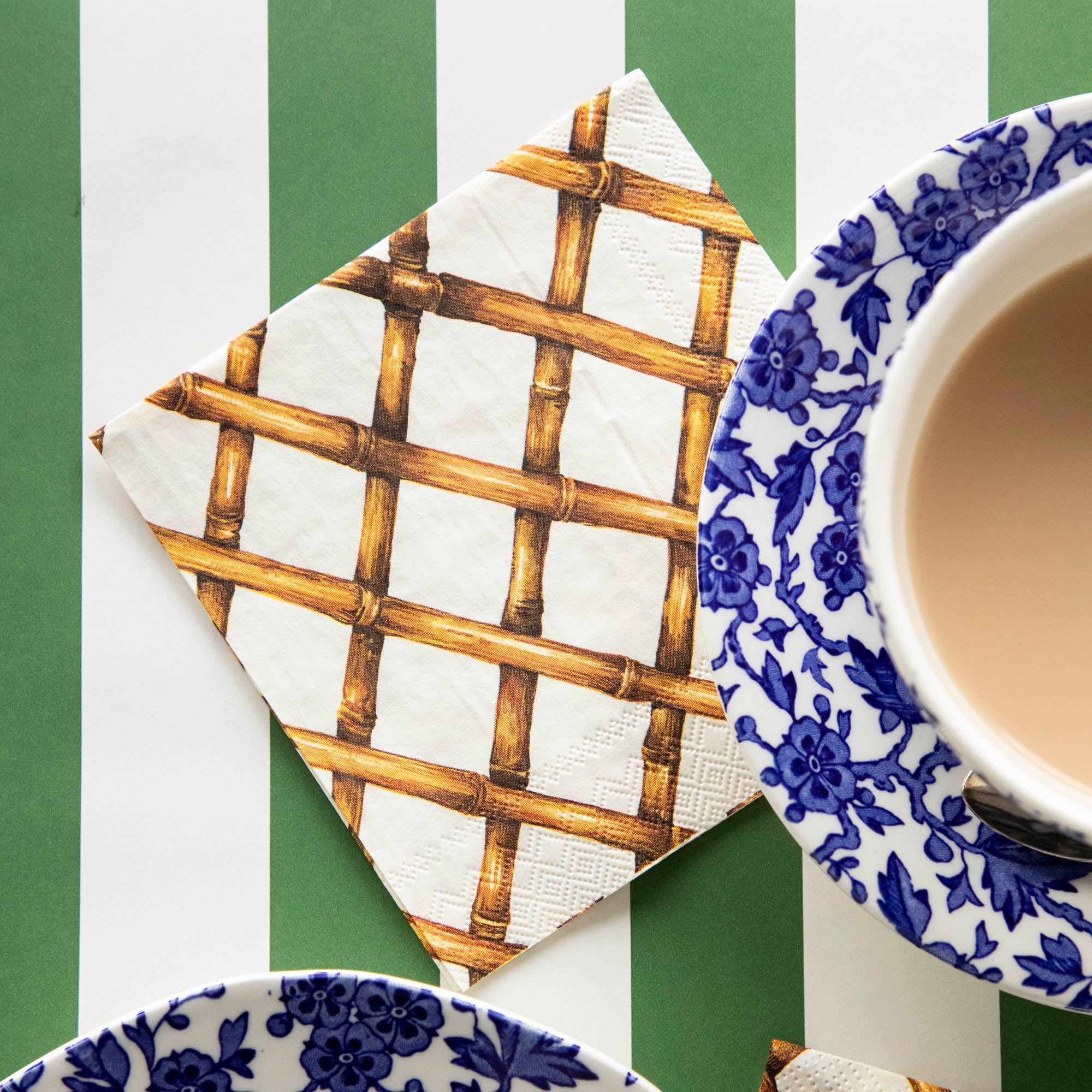 Eco-Friendly Bamboo Lattice Cocktail Napkins - 50 Pack Premium Disposable Drink Coasters for Parties, Weddings & Home Bar Use