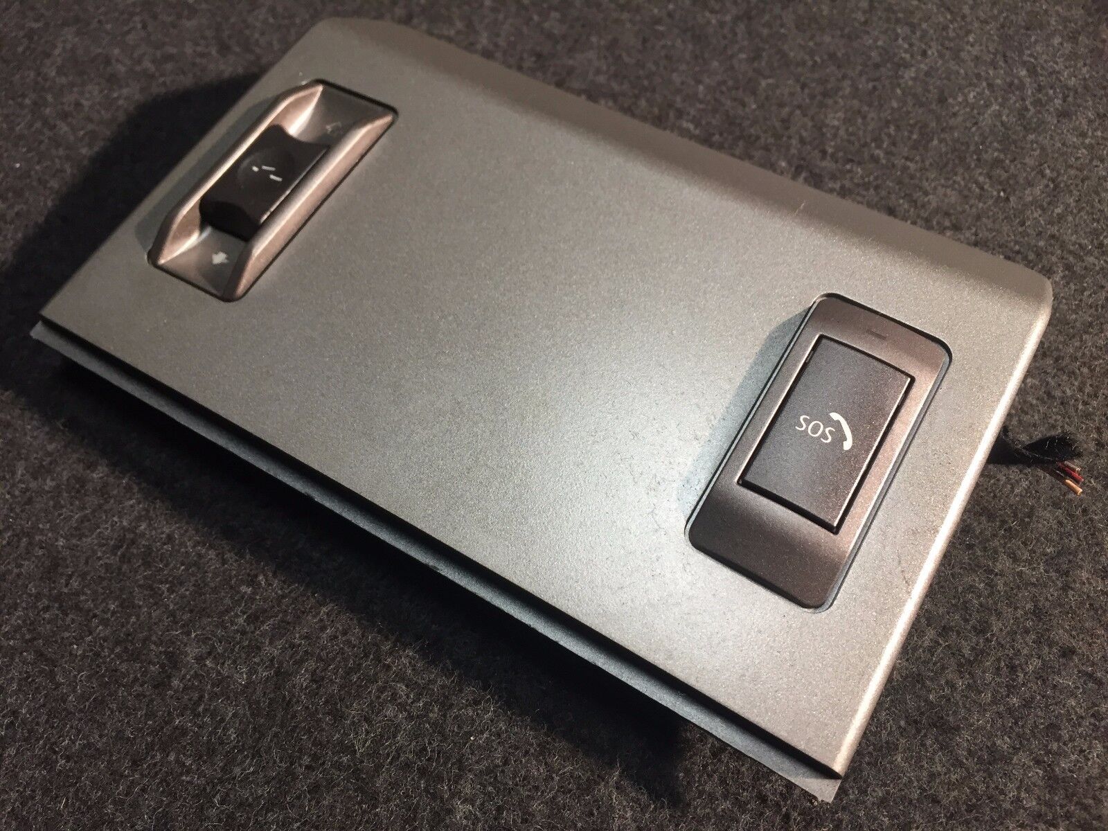 2002-2005 BMW 745i E65 SOS & Sunroof Switch with Trim OEM 7 012 196 - Replacement Part for Emergency & Roof Control | Perfect for DIY Car Repairs & Maintenance