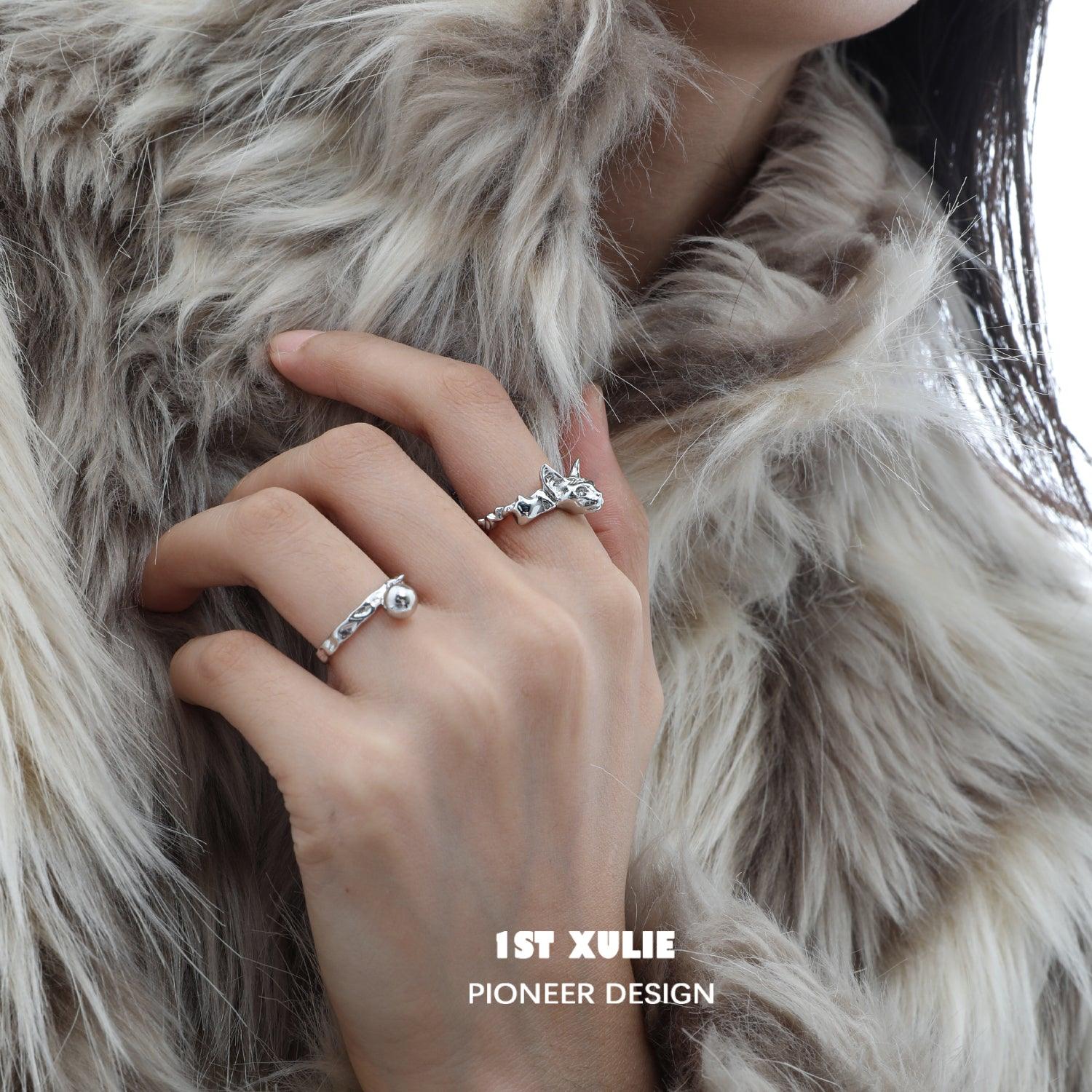 Cat's Gaze Sterling Silver Adjustable Ring - Elegant Adjustable Opening Band for Women - Perfect for Everyday Wear, Date Nights & Special Occasions