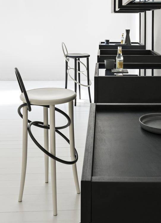 GTV Cirque Two Tone Bentwood Stool - Modern Accent Stool for Living Room, Bedroom & Entryway - Handcrafted Wooden Bar Stool with Elegant Design