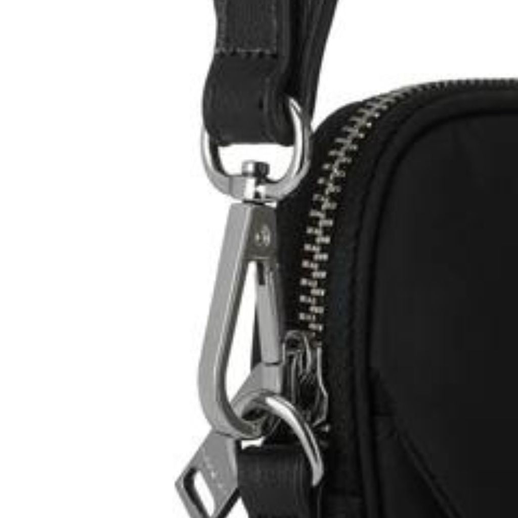 Hedgren Free Shoulder Bag for Women & Men - Lightweight Travel Crossbody Bag - Waterproof & Durable - Perfect for Work, Gym, Hiking & Daily Use - Black