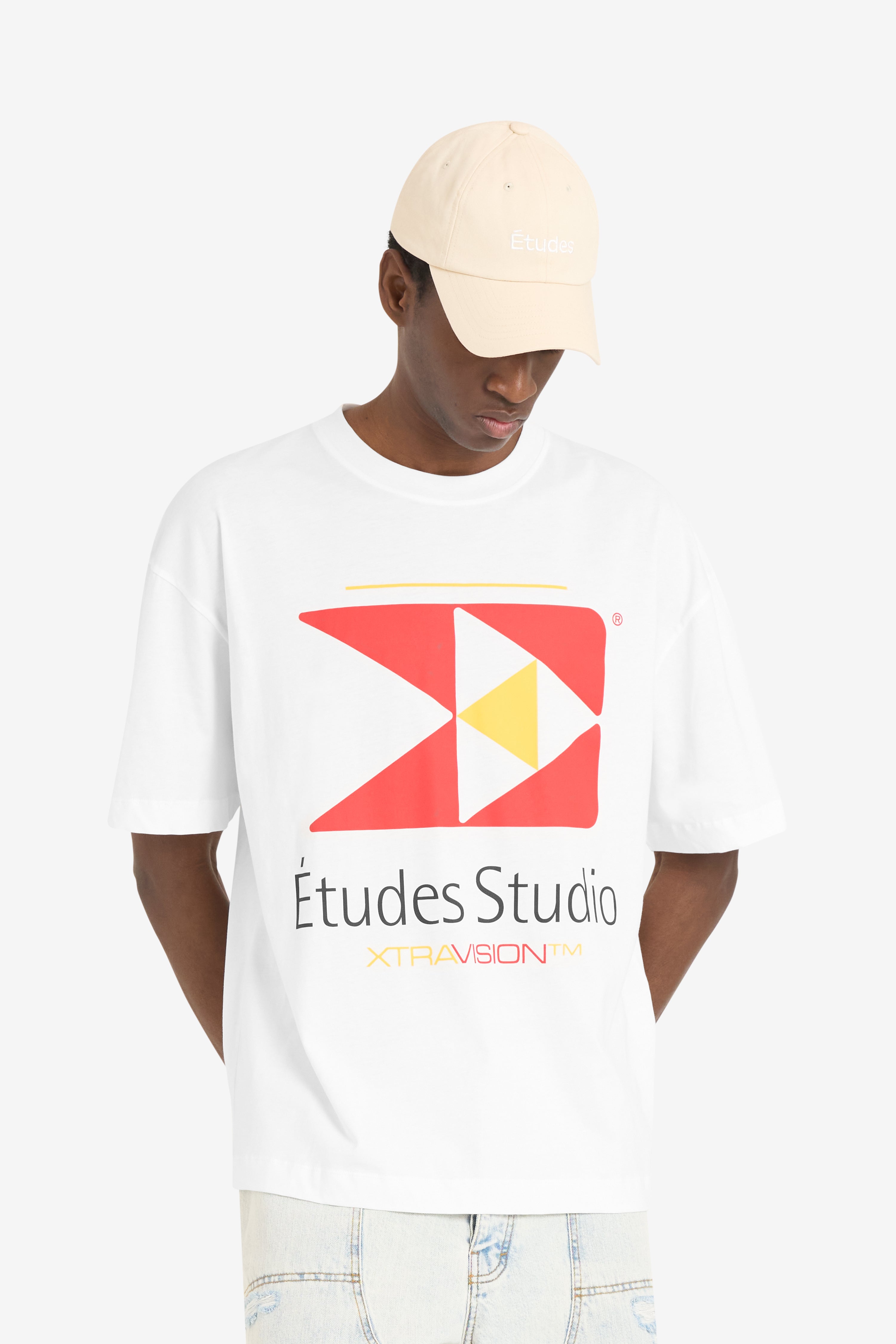 RELAX T-Shirt for Men & Women - Comfortable Cotton Casual Tee for Everyday Wear - Perfect for Lounging, Travel & Outings