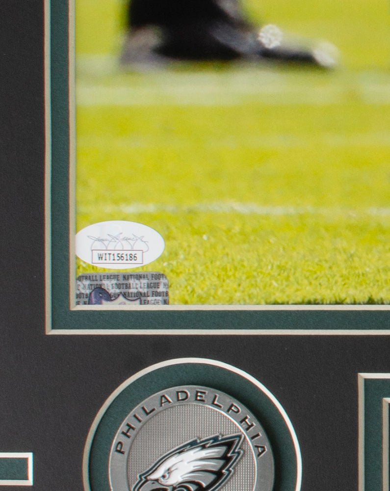 Miles Sanders Philadelphia Eagles Autographed Signed Framed 16x20 Photo with JSA COA - Perfect for Eagles Fans, Sports Memorabilia Collectors, and Man Cave Decor