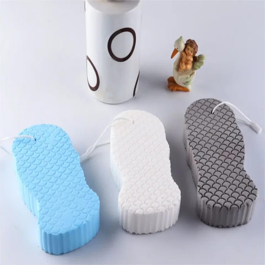 LilCARE Super Soft Exfoliating Bath Sponge - Gentle Painless Body Scrubber for Adults, Kids & Pregnant Women - Dead Skin Remover & Cleansing Sponge (2-Pack, Random Color) - Perfect for Shower, Bath & Sensitive Skin Care