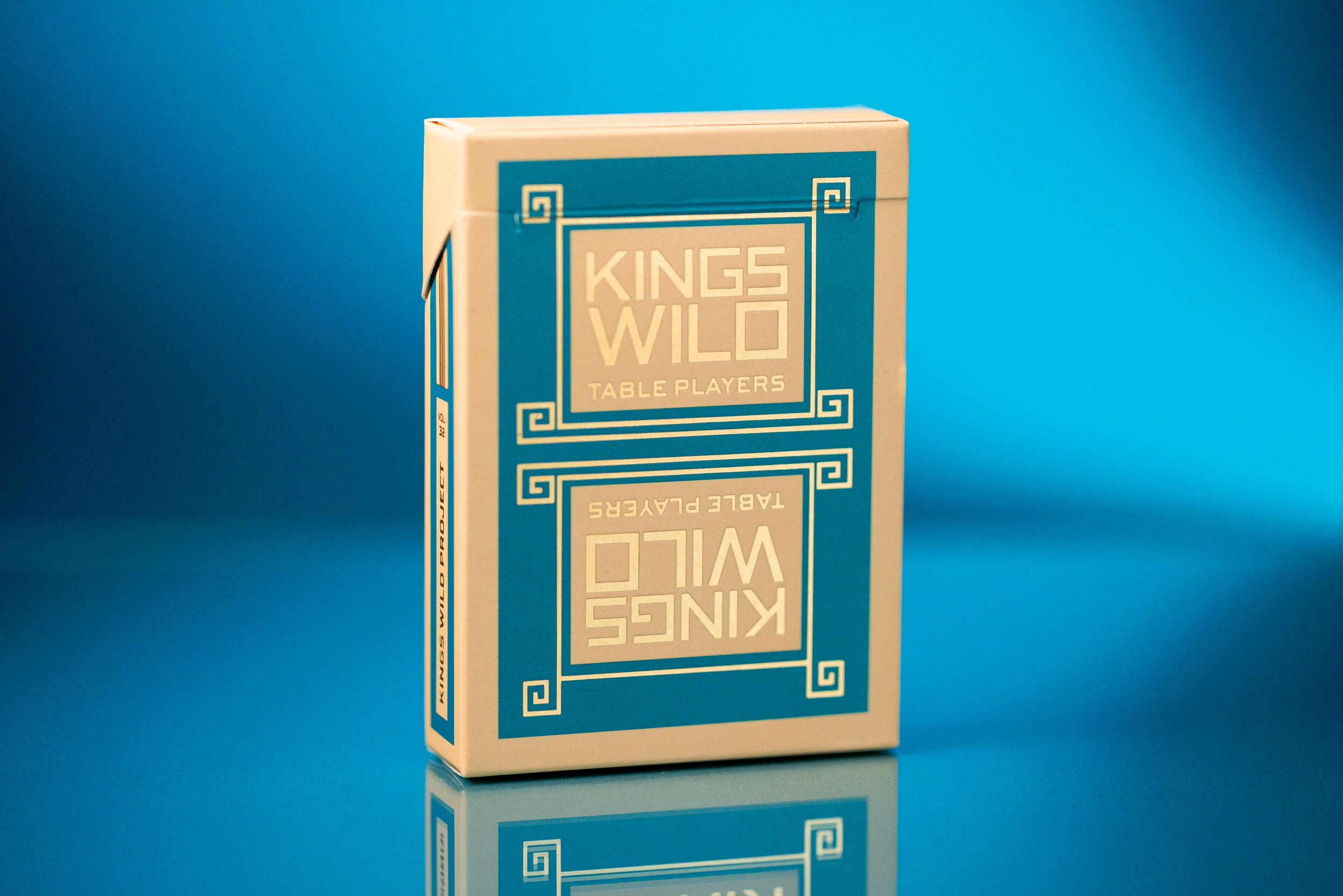 Table Players Vol. 32 GLD - Premium Gaming Cards for Poker & Collectors | Perfect for Game Nights, Tournaments & Gifts