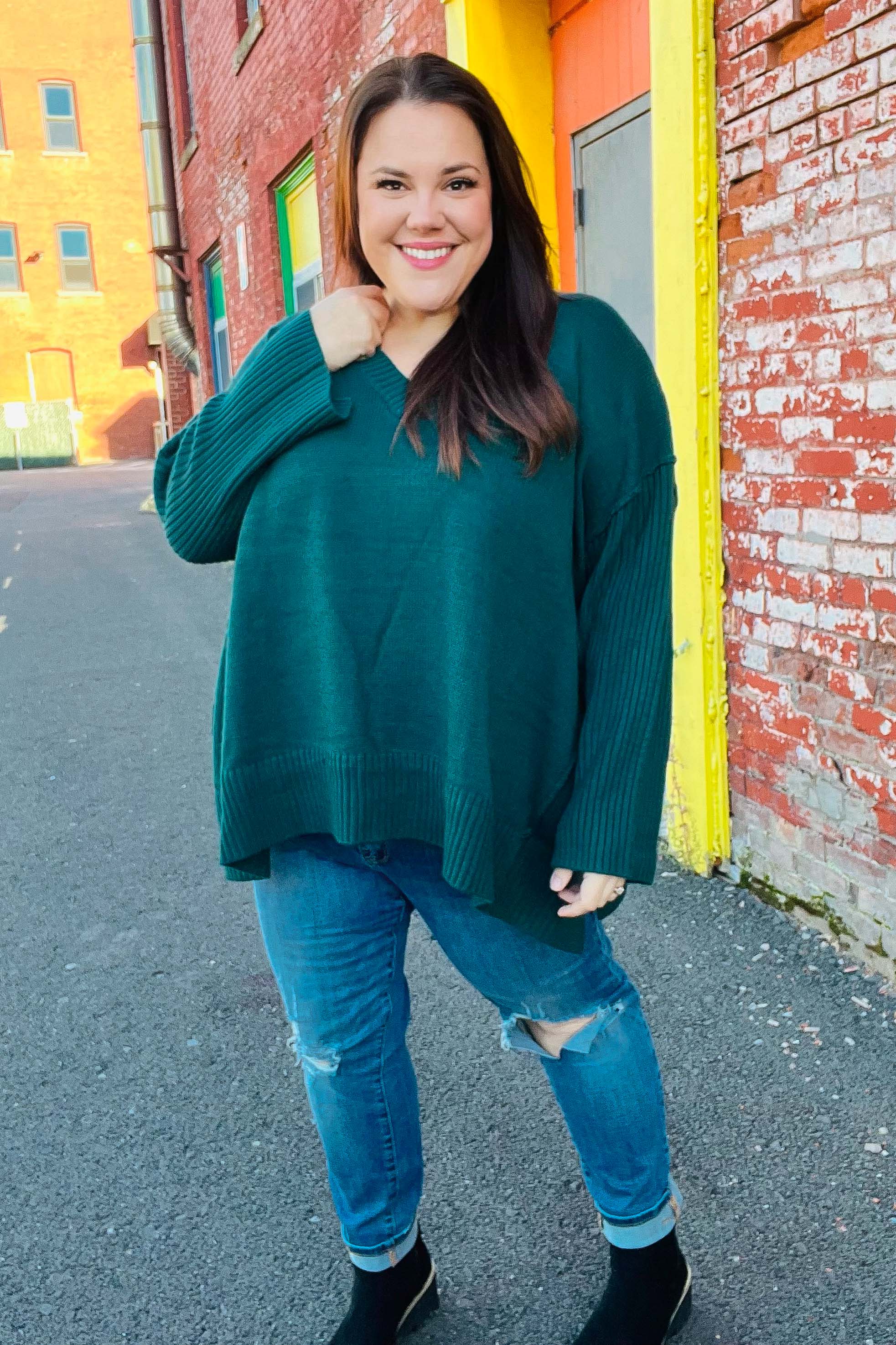 Stylish Hunter Green Oversized V-Neck Rib Knit Sweater for Women - Cozy Fall & Winter Layering Essential