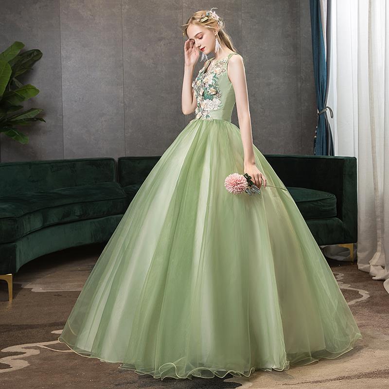 Elegant Green Tulle Ball Gown with Floral Details - Sweet 16 Birthday Party Dress, Prom Gown for Teens - Perfect for Quinceañera, Homecoming, Formal Dances & Special Occasions